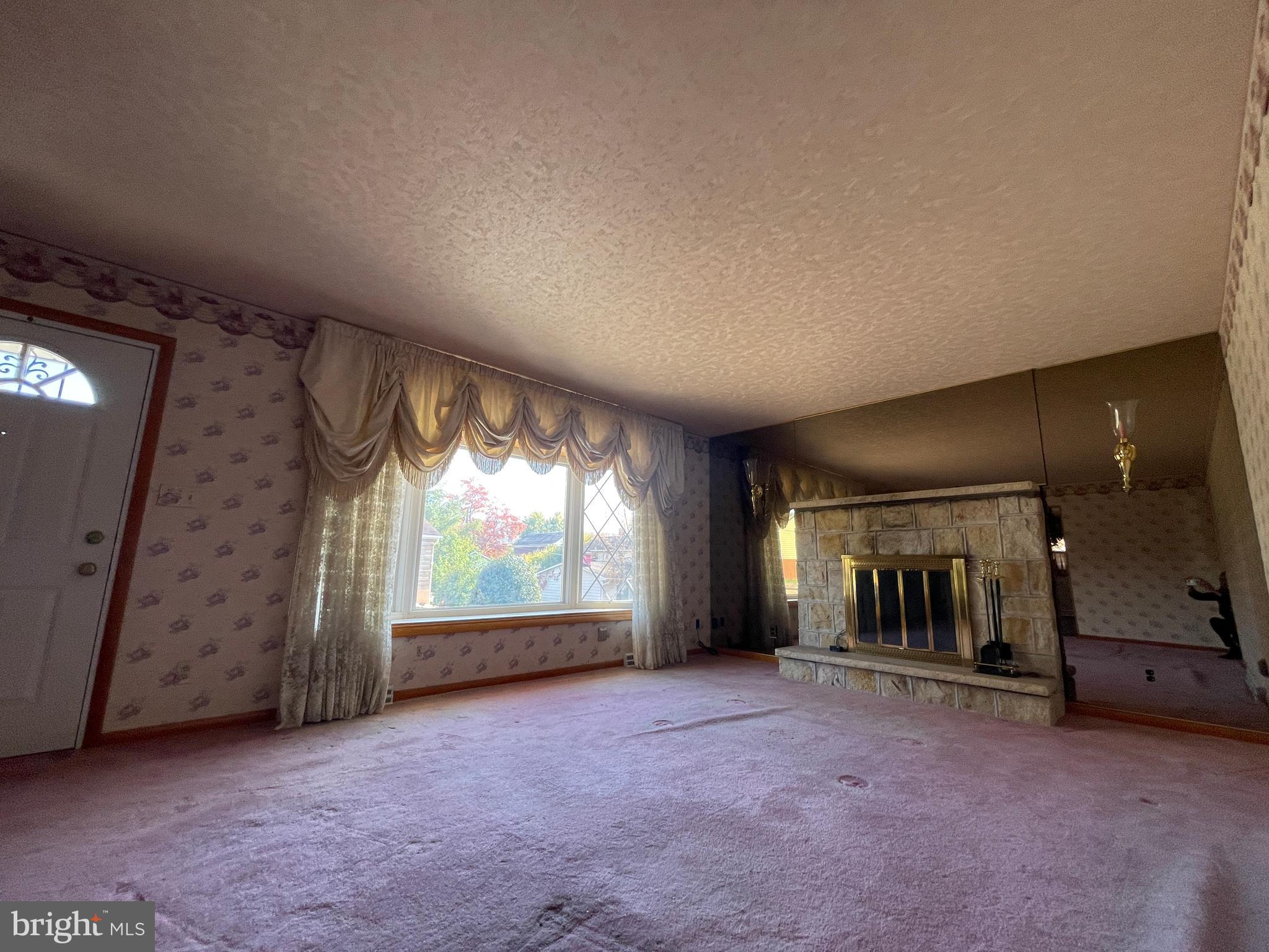 MAPLESIDE - Residential