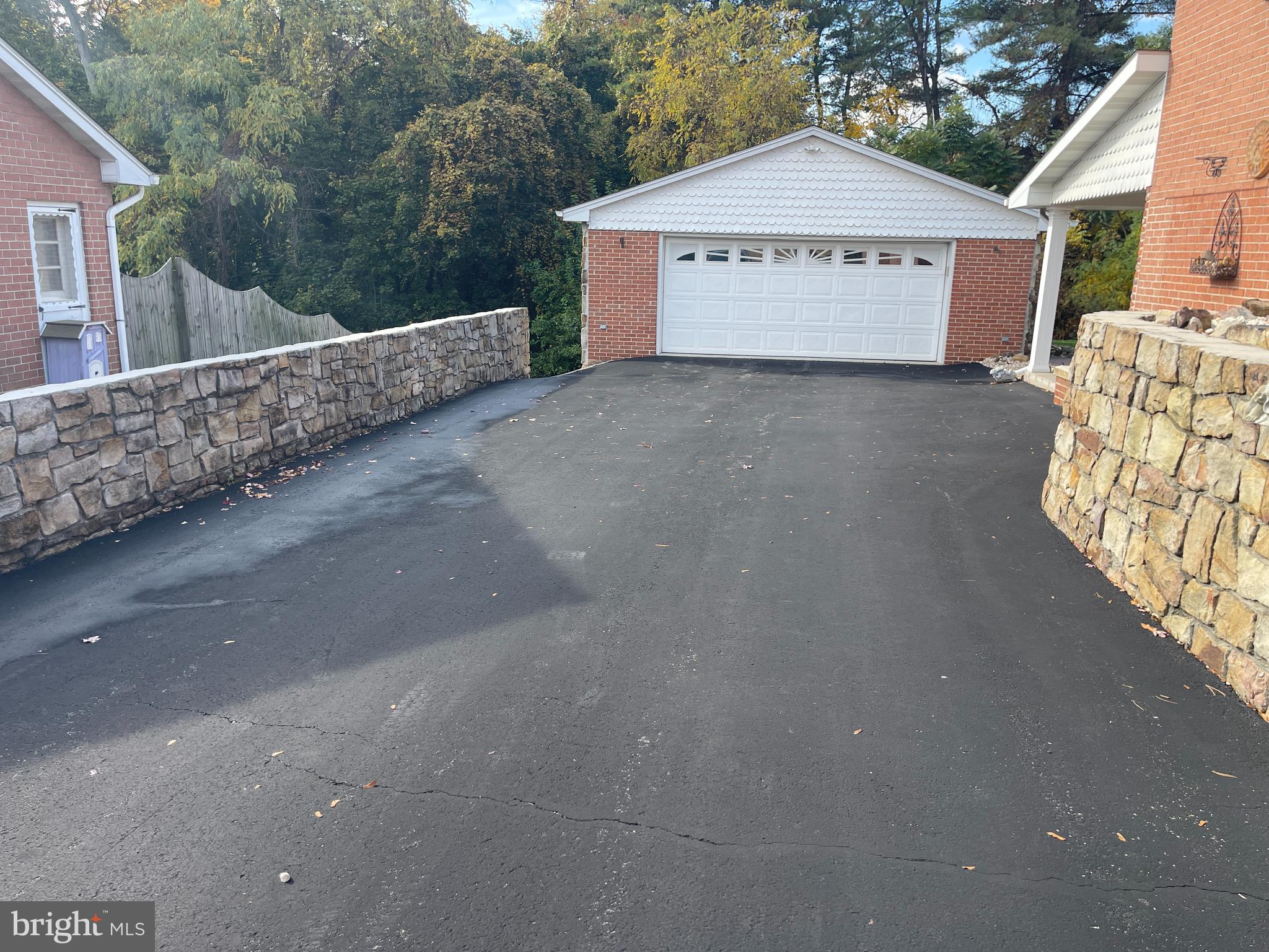 MAPLESIDE - Residential