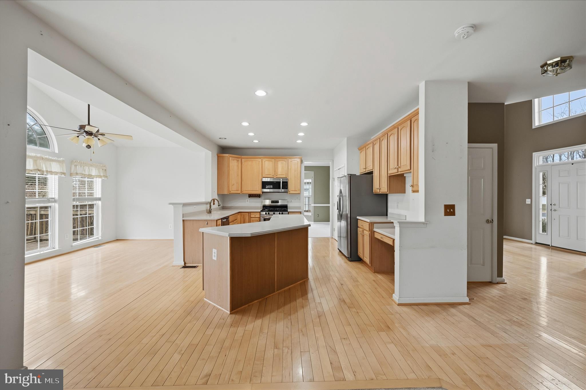 LOCUST HILL - Residential