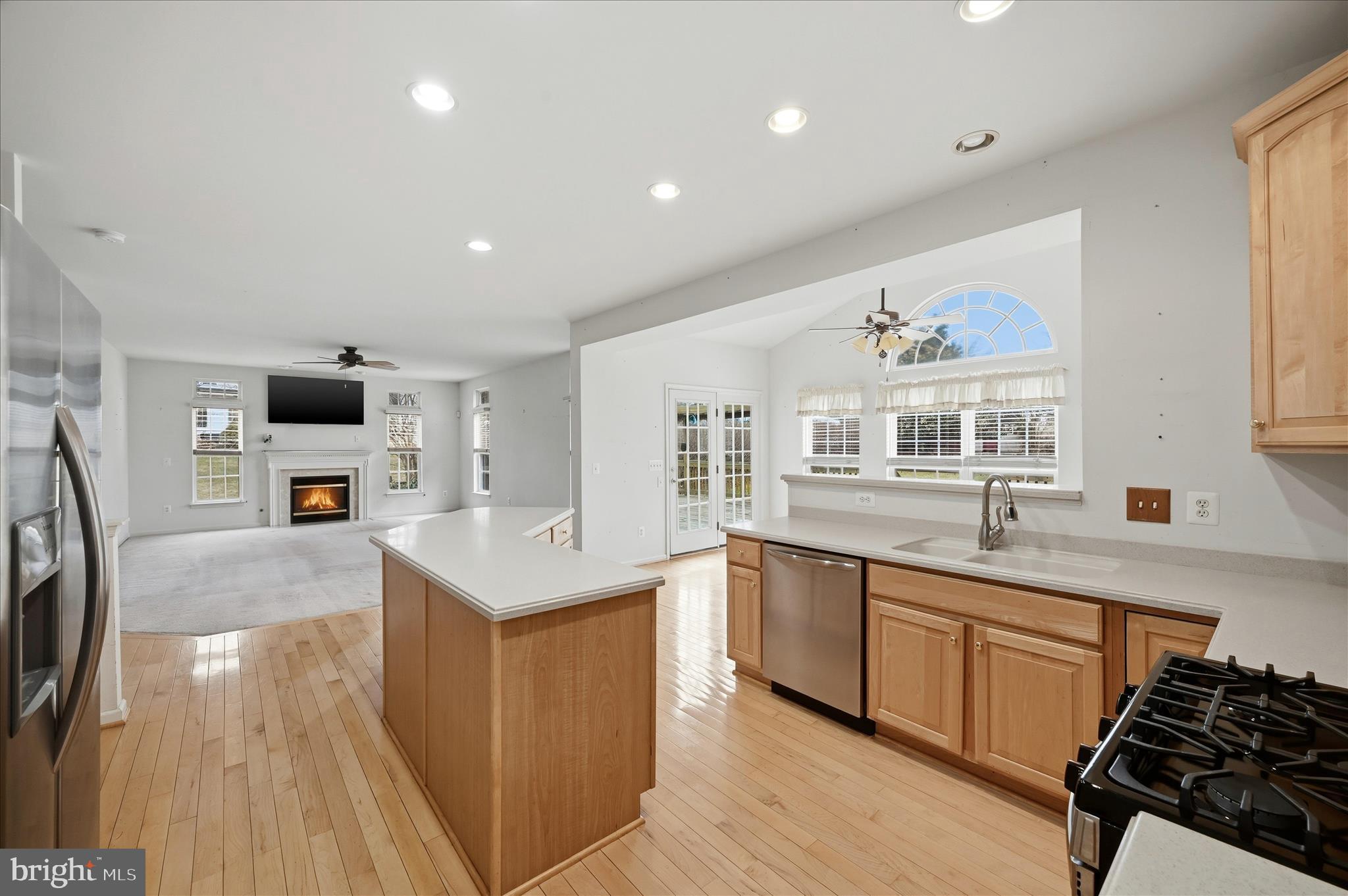 LOCUST HILL - Residential