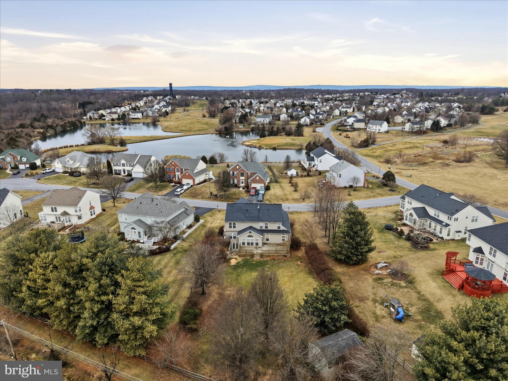 LOCUST HILL - Residential