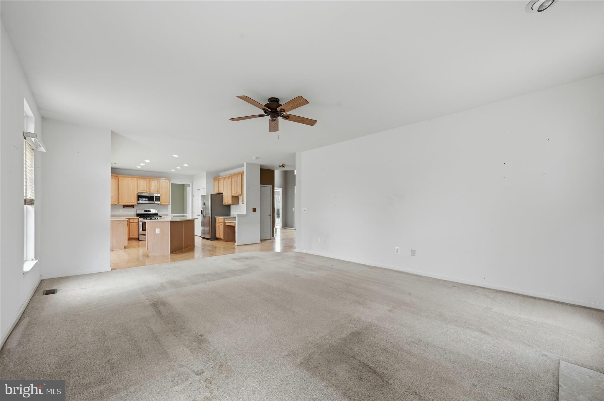 LOCUST HILL - Residential