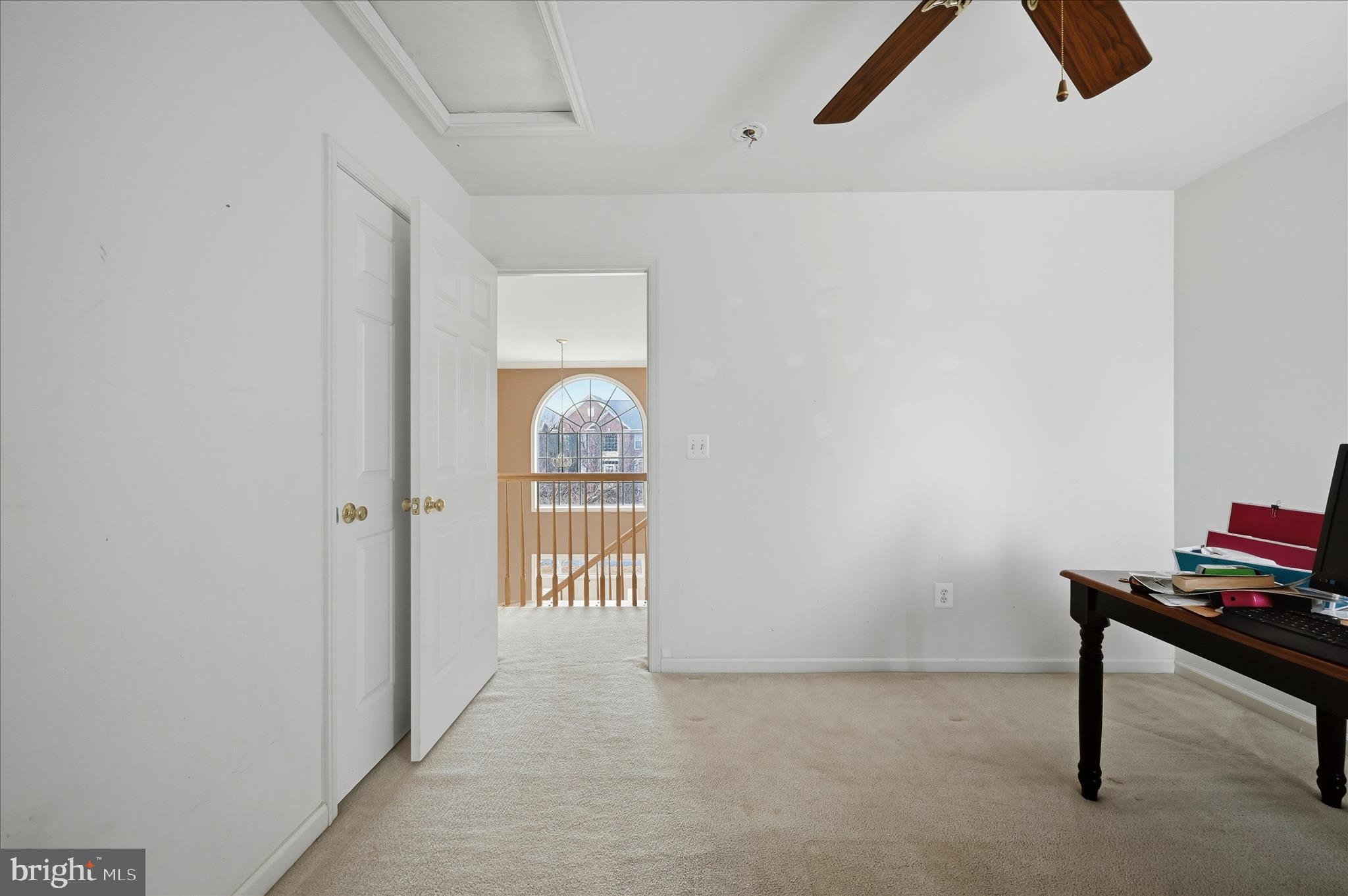 LOCUST HILL - Residential