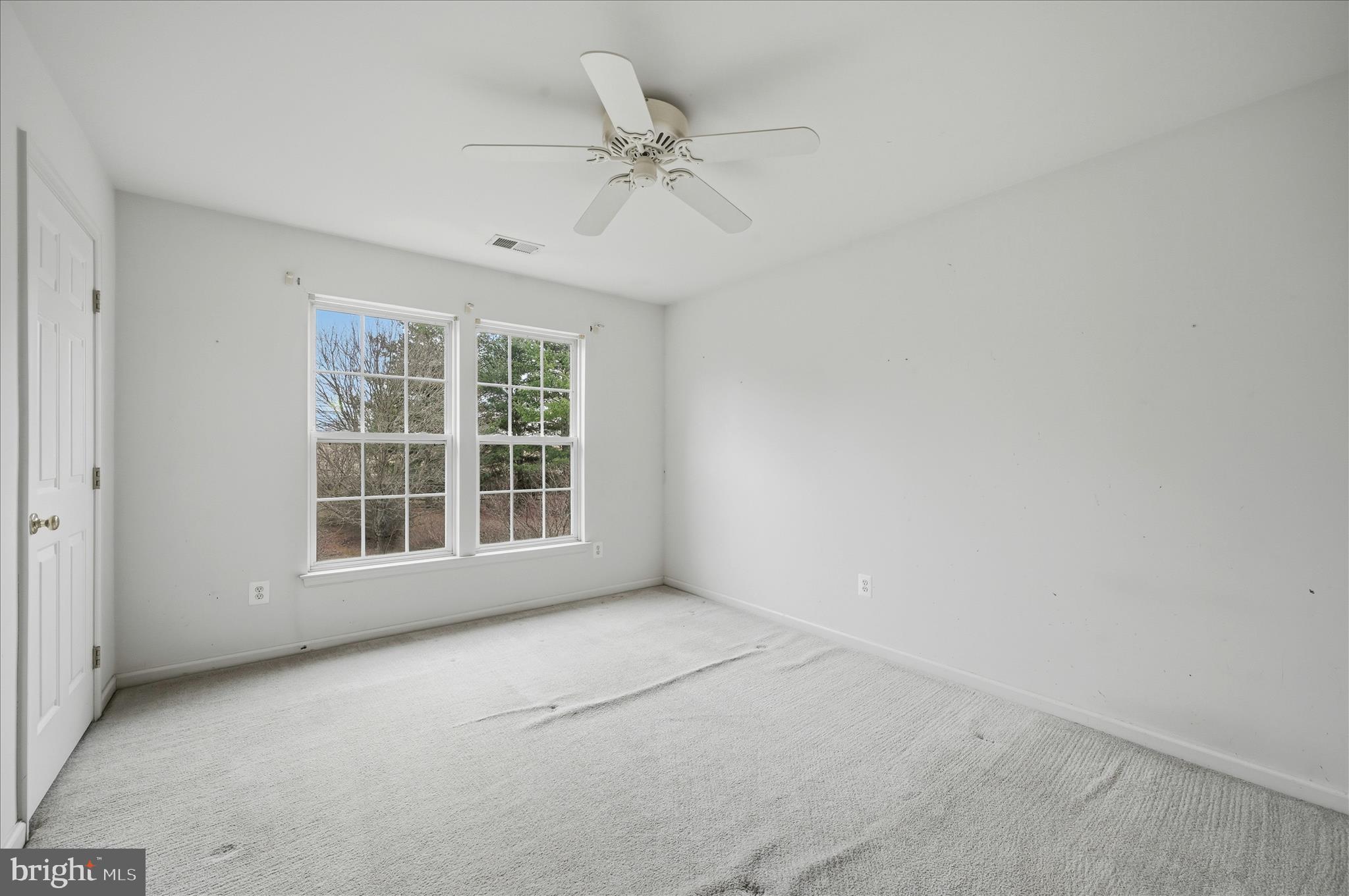 LOCUST HILL - Residential