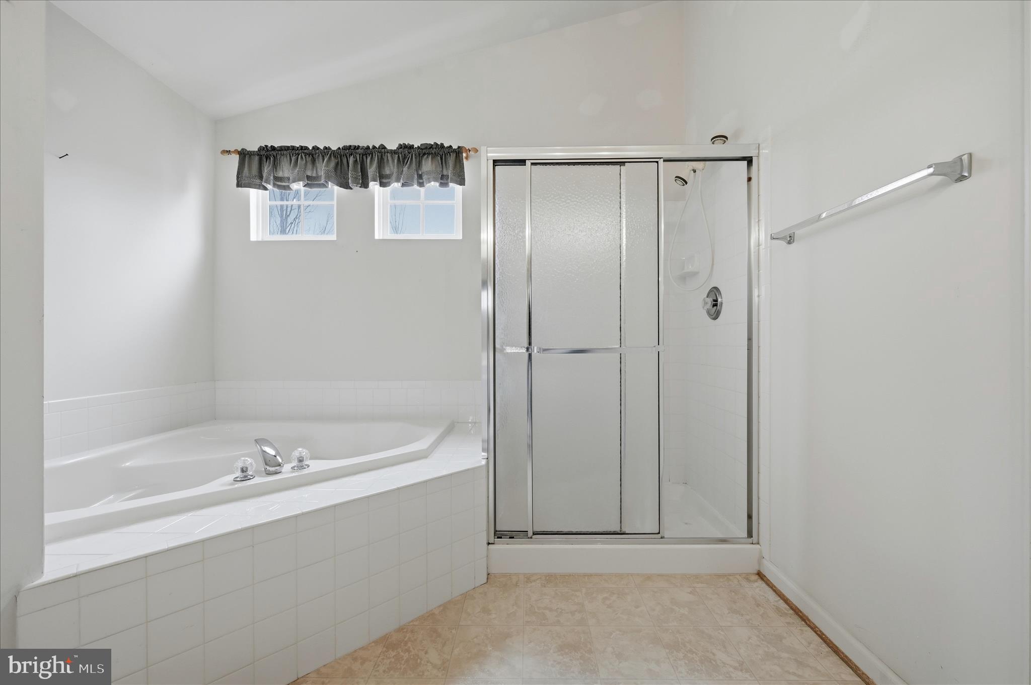 LOCUST HILL - Residential