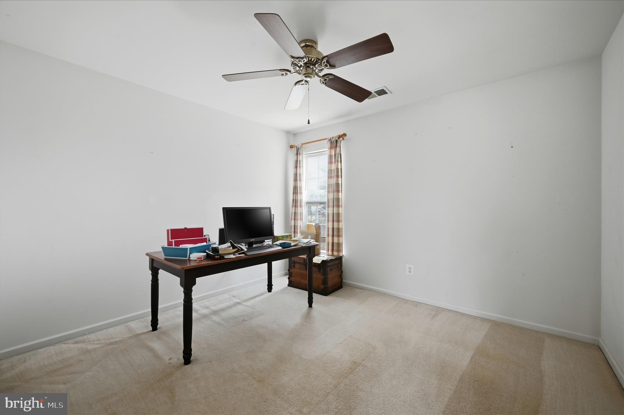 LOCUST HILL - Residential