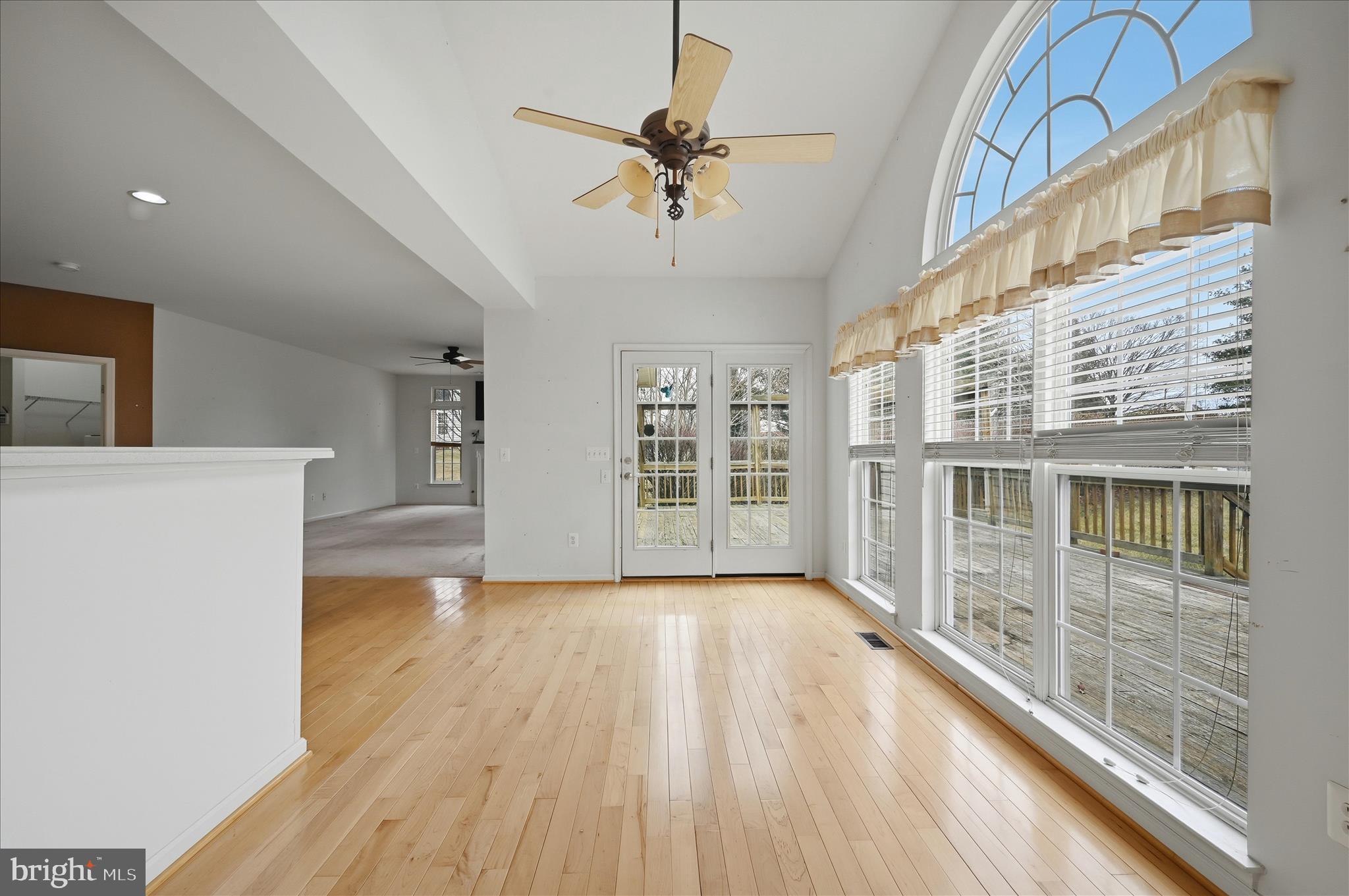 LOCUST HILL - Residential