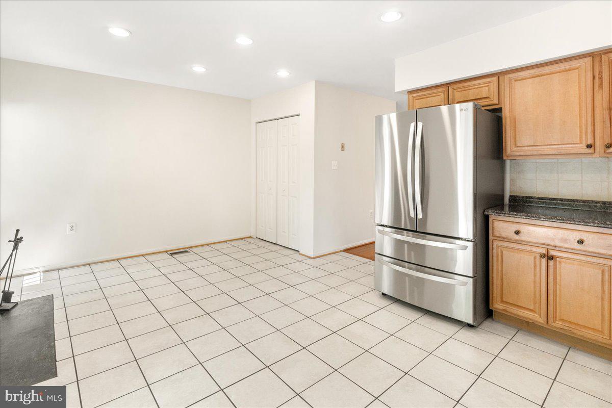 VILLAGE OF OWEN BROWN - Residential