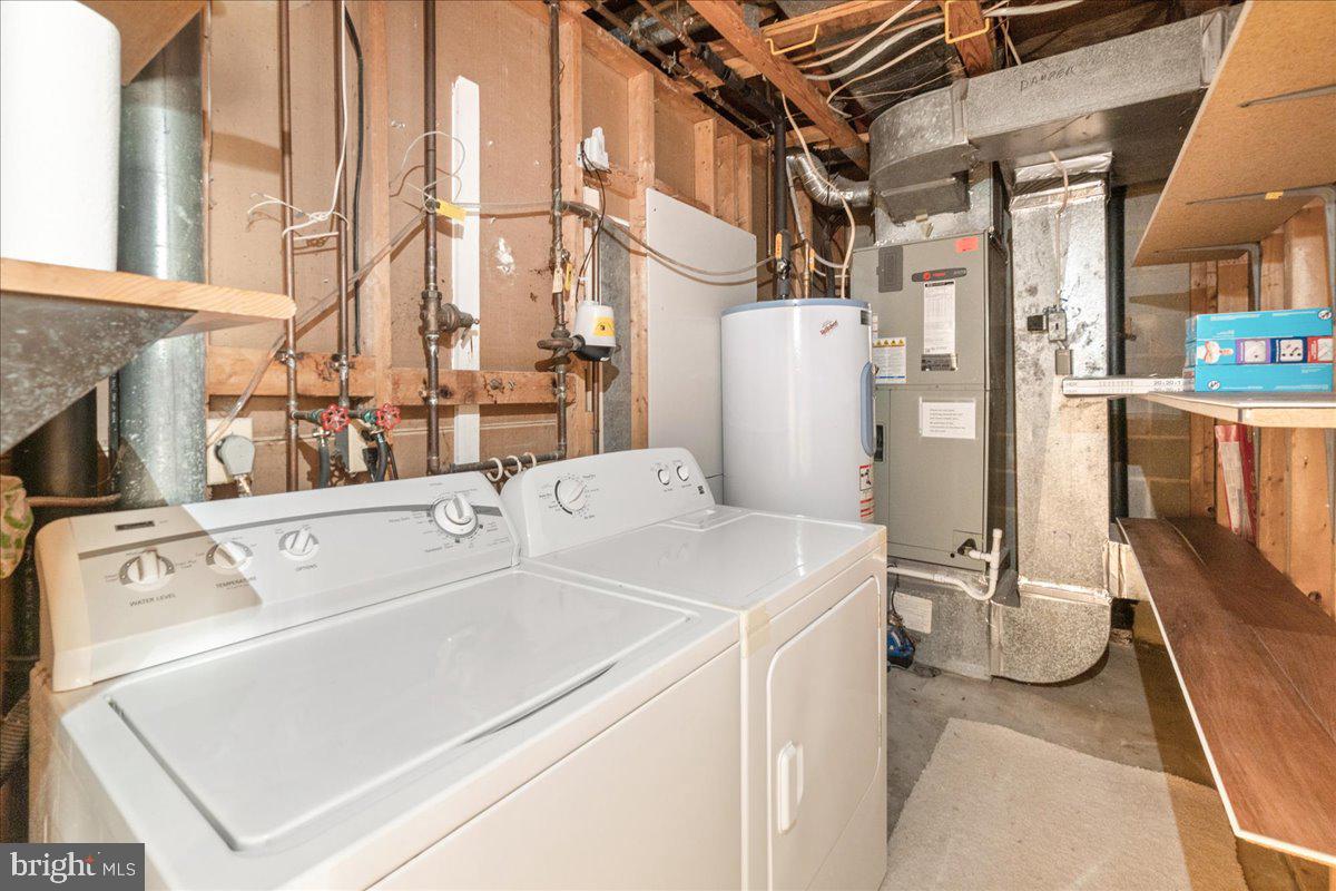 VILLAGE OF OWEN BROWN - Residential