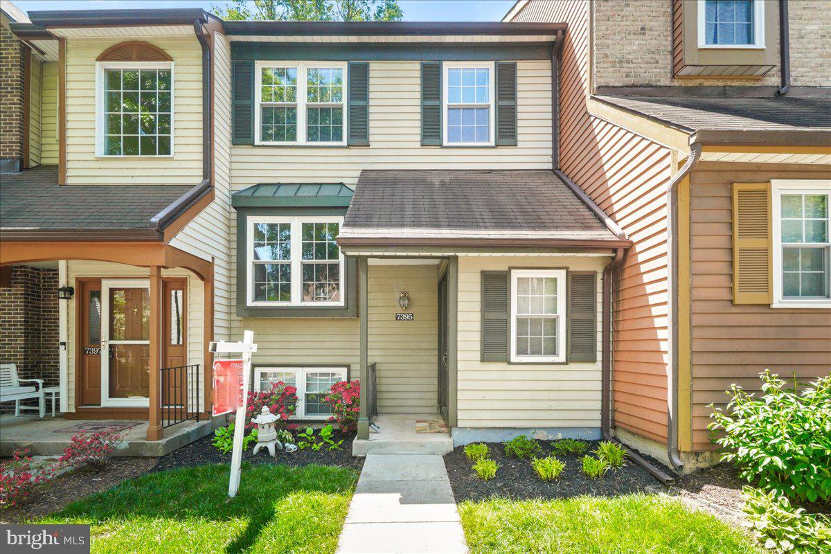 VILLAGE OF OWEN BROWN - Residential