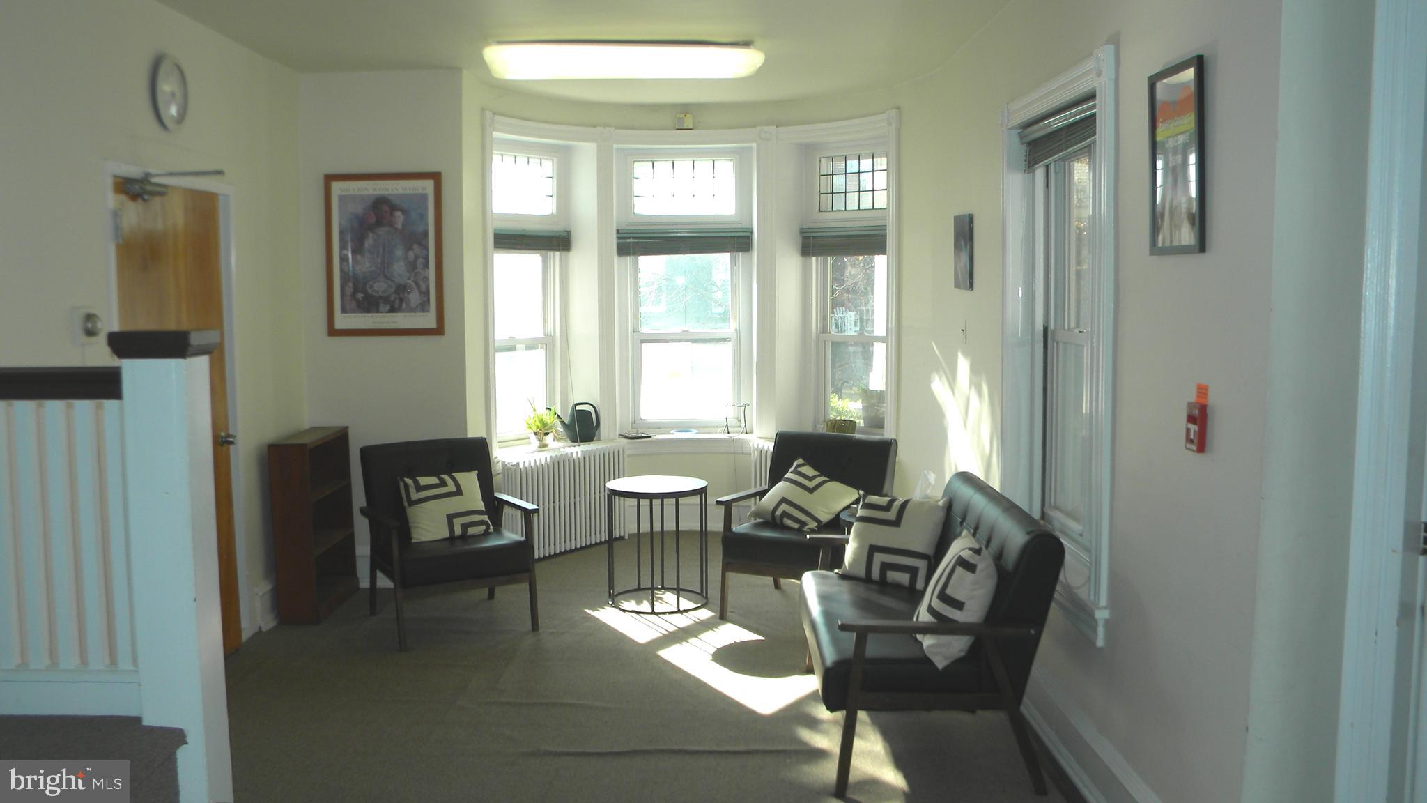 GERMANTOWN (WEST) - Commercial Sale