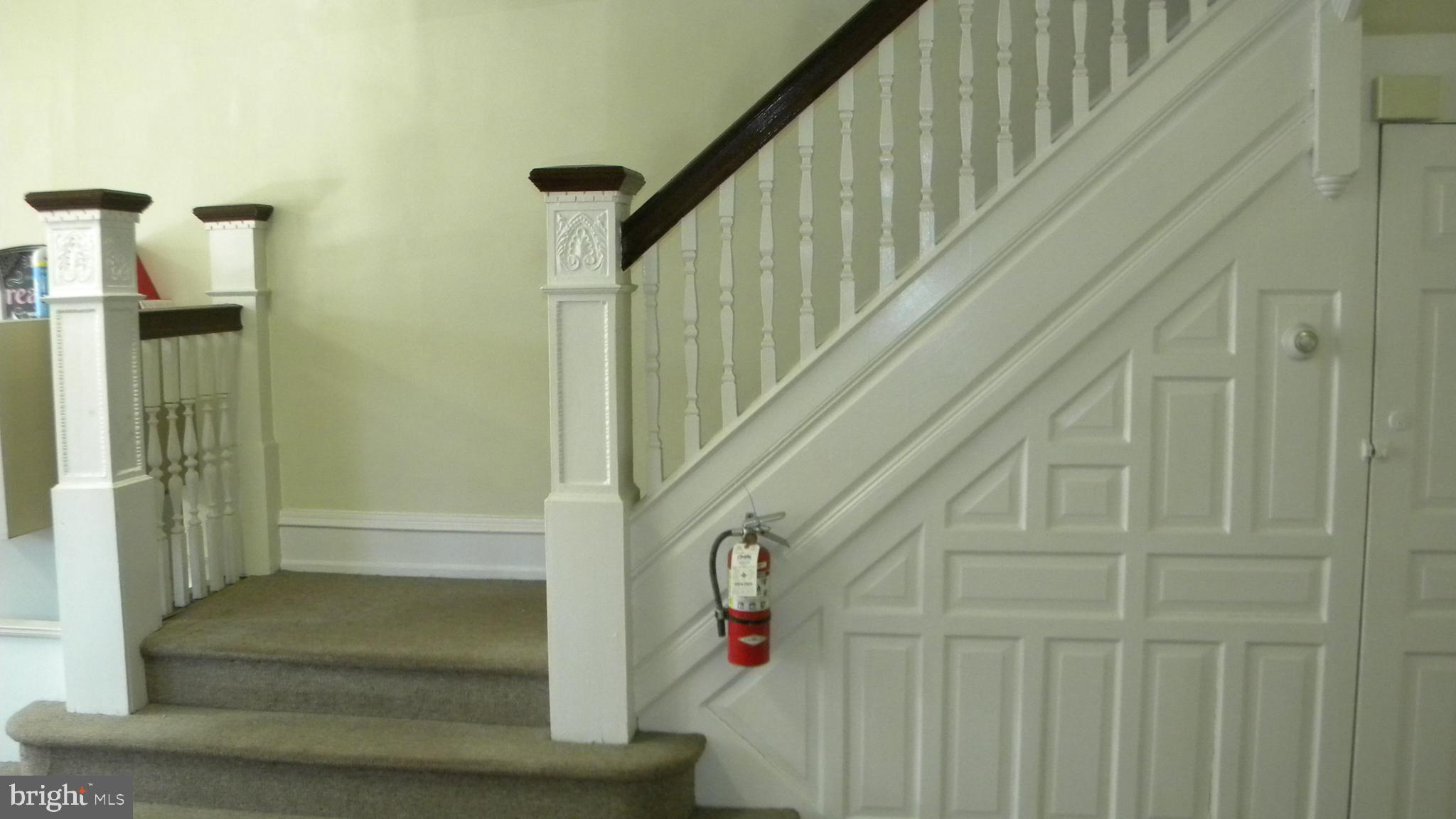 GERMANTOWN (WEST) - Commercial Sale