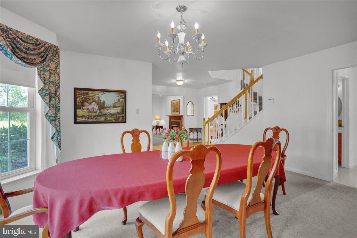 9 ARROWHEAD DRIVE