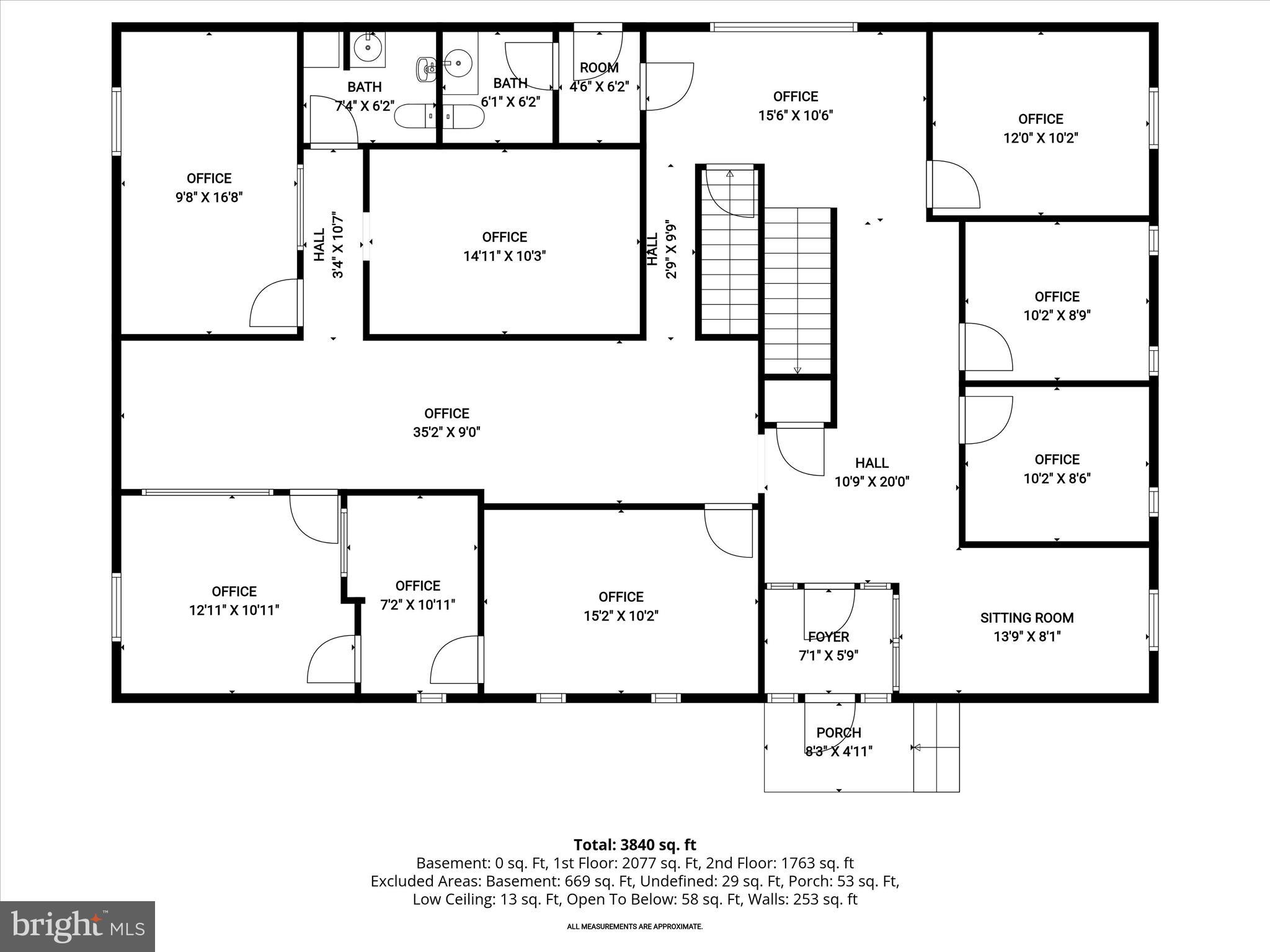 Main image without alt text