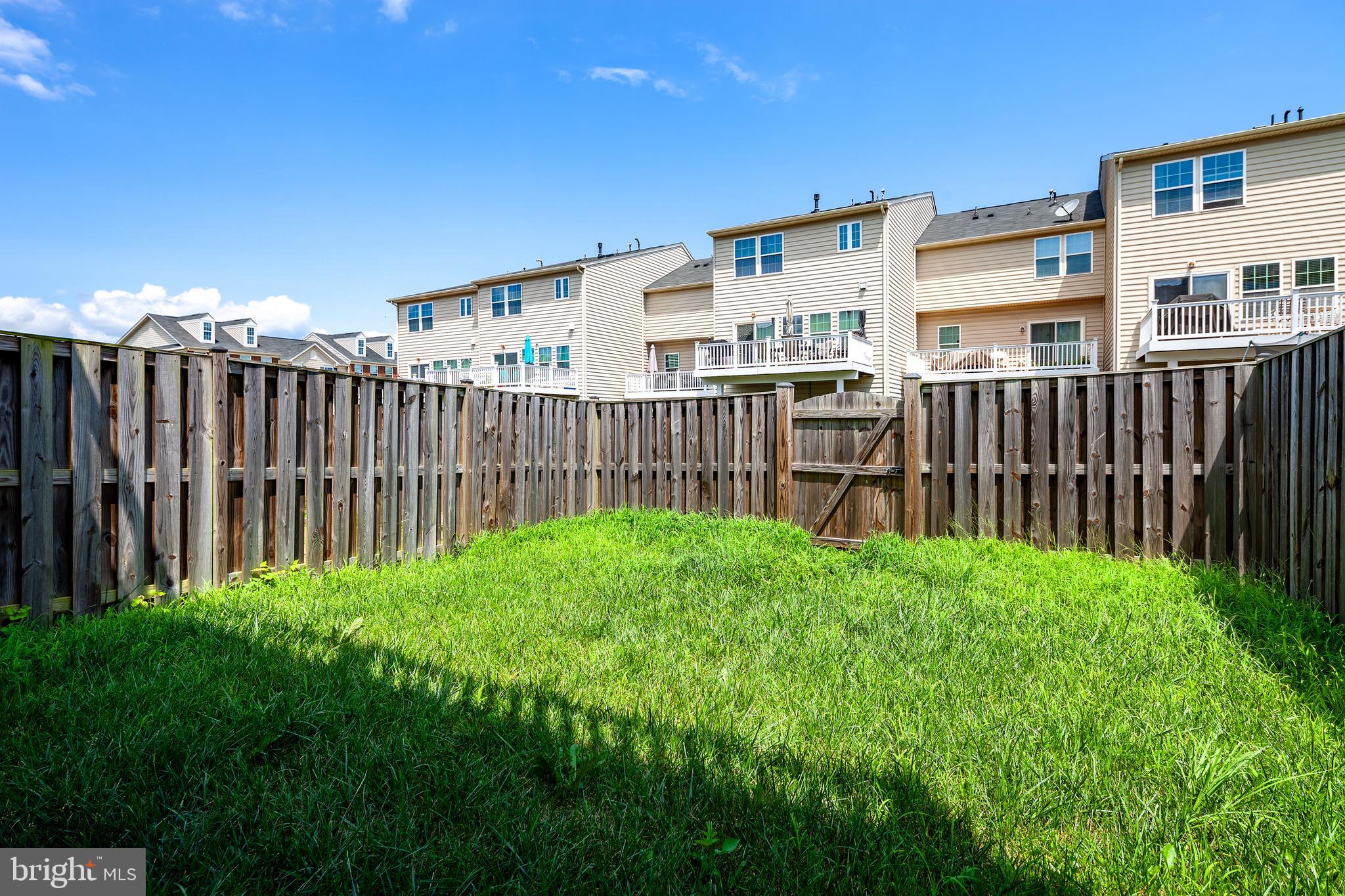 SEVEN HILLS - Residential