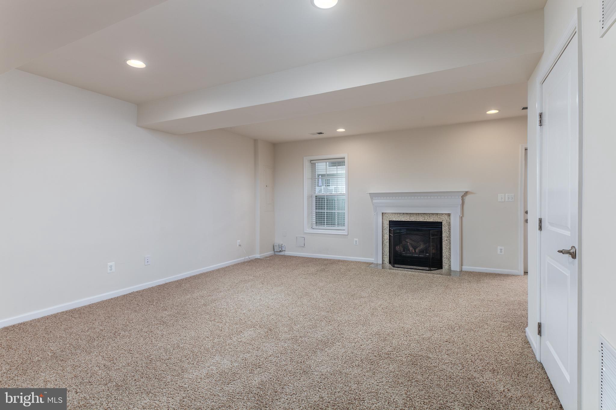 SEVEN HILLS - Residential