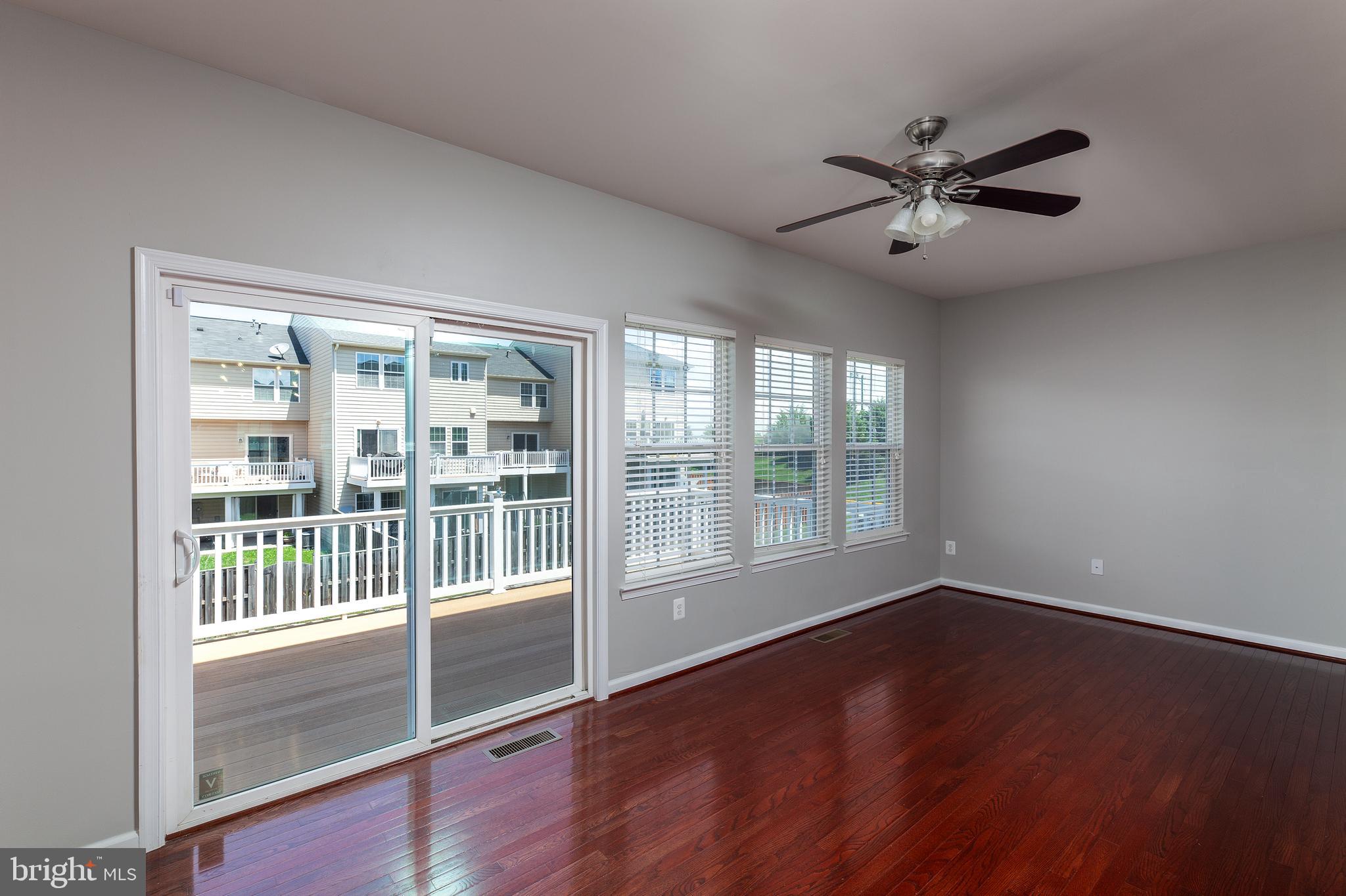 SEVEN HILLS - Residential