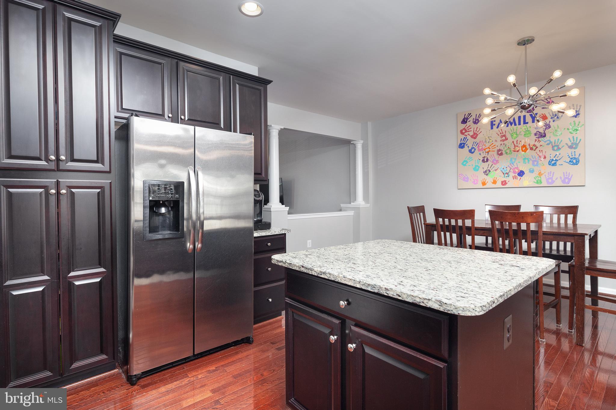 SEVEN HILLS - Residential