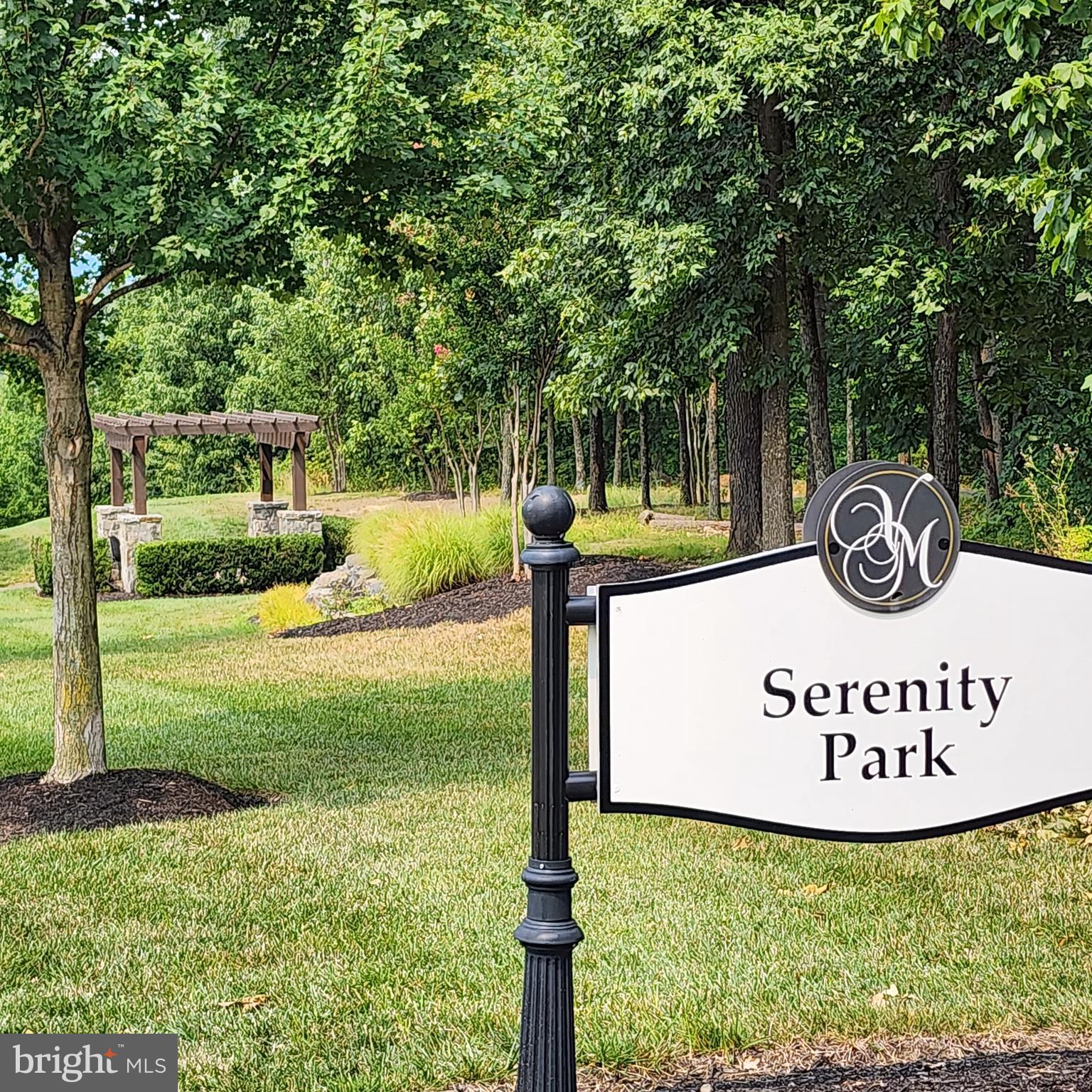 SEVEN HILLS - Residential