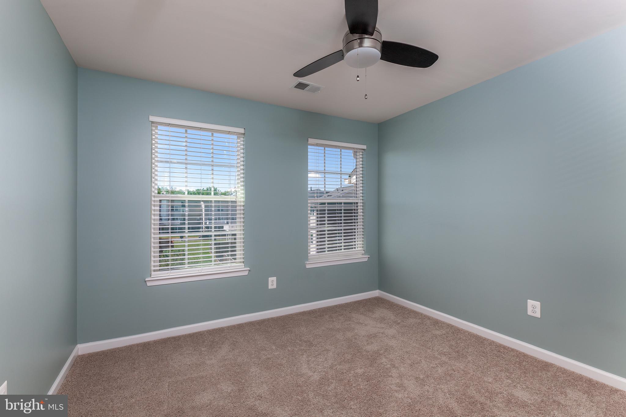 SEVEN HILLS - Residential