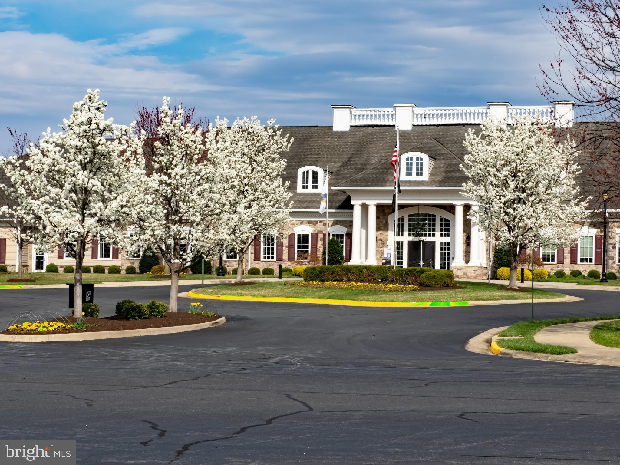 3839 MULBERRY POINT COURT