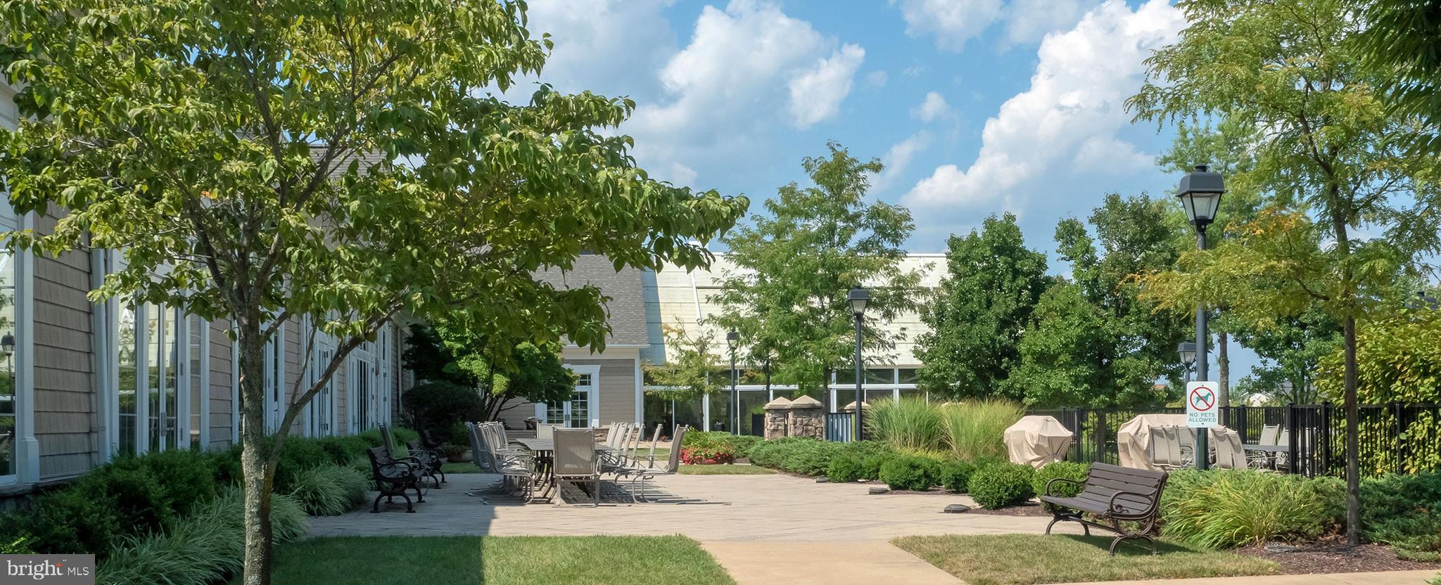 FOUR SEASONS IN HISTORIC VIRGINIA - Residential