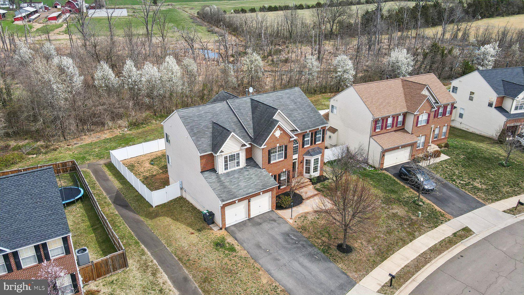 CEDAR BROOKE - Residential