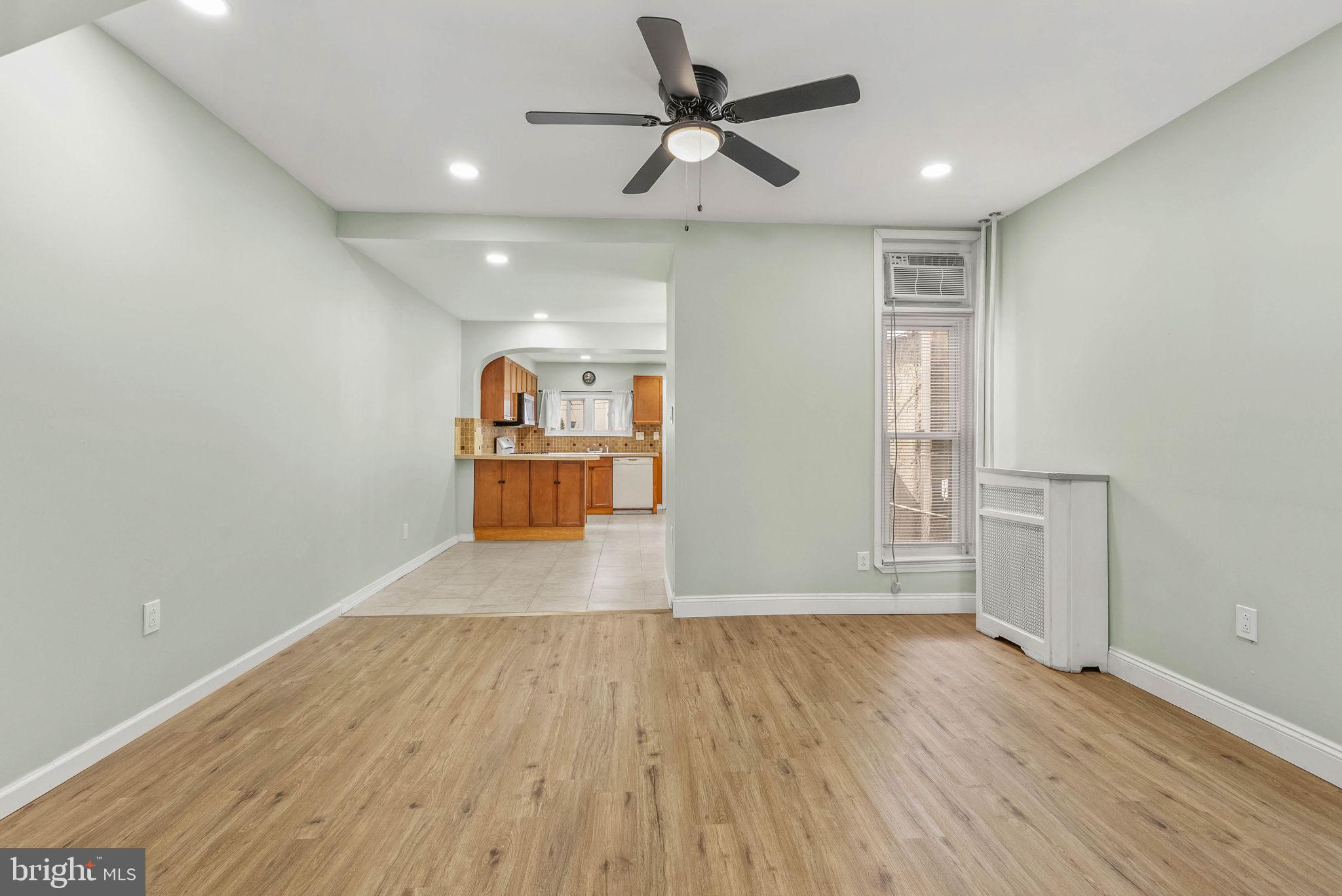 POINT BREEZE - Residential