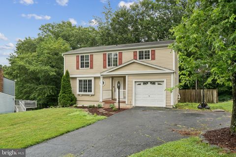 16041 MACEDONIA DRIVE WOODBRIDGE VA 22191