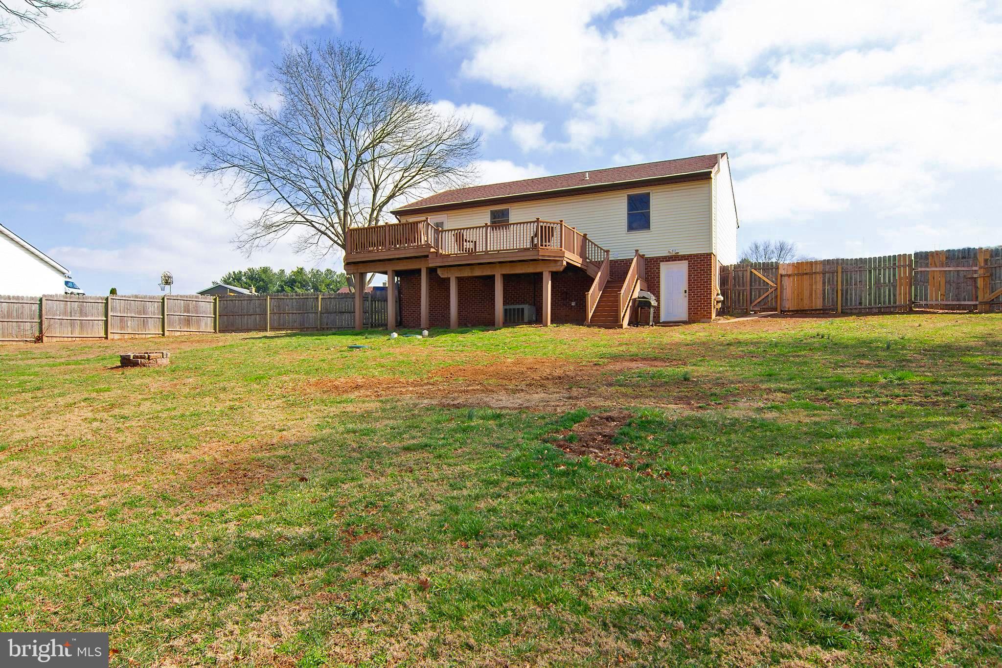 WALNUT RIDGE - Residential