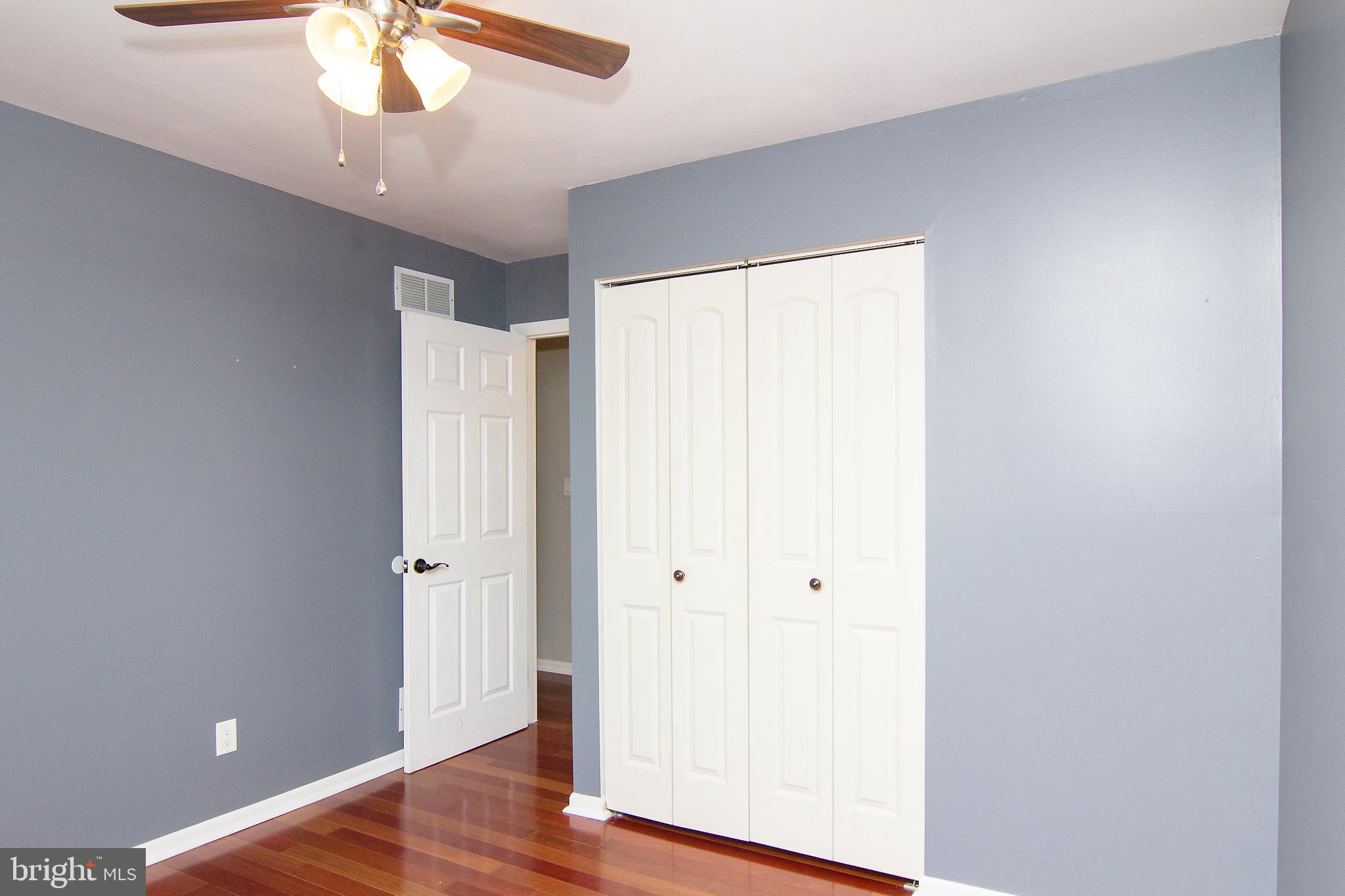 WALNUT RIDGE - Residential