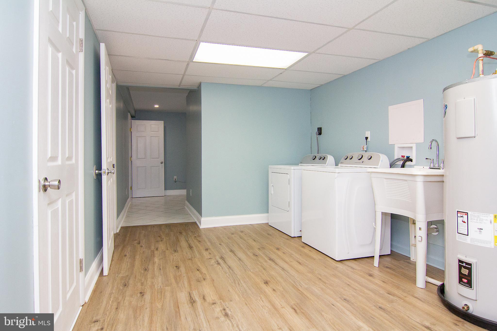 WALNUT RIDGE - Residential