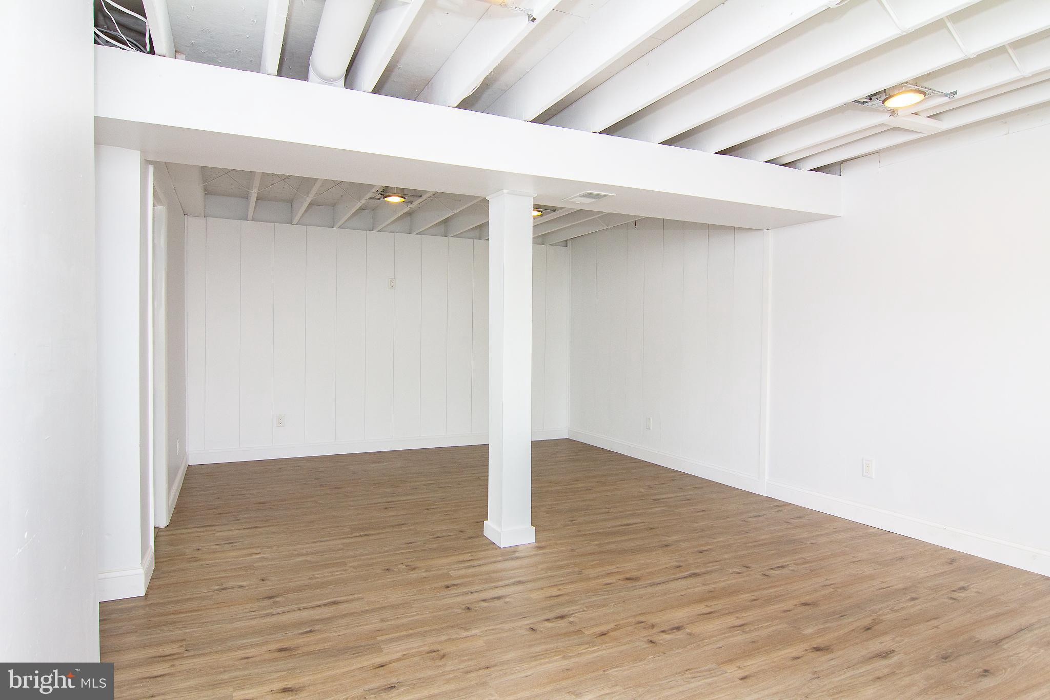 WALNUT RIDGE - Residential