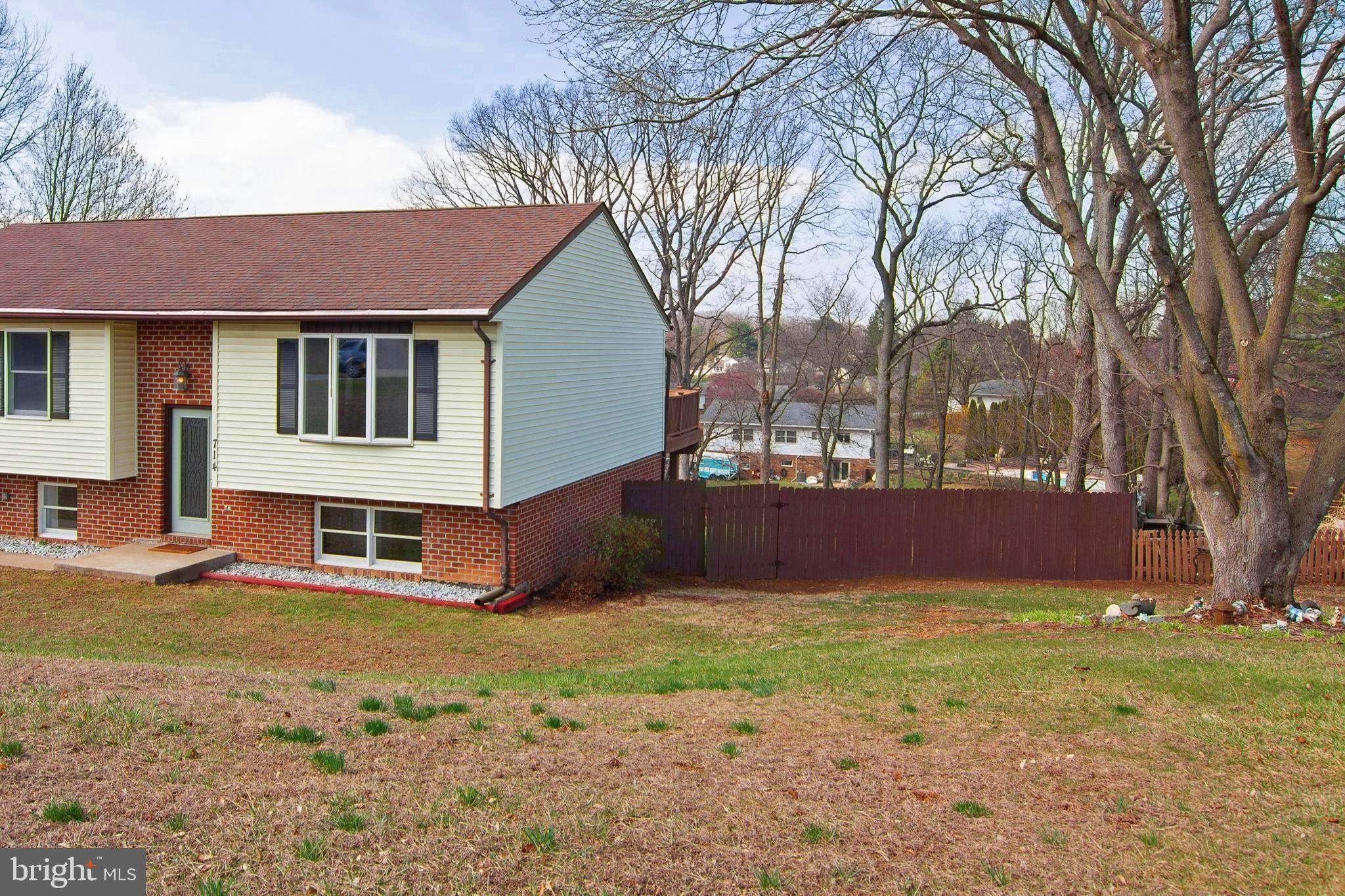 WALNUT RIDGE - Residential