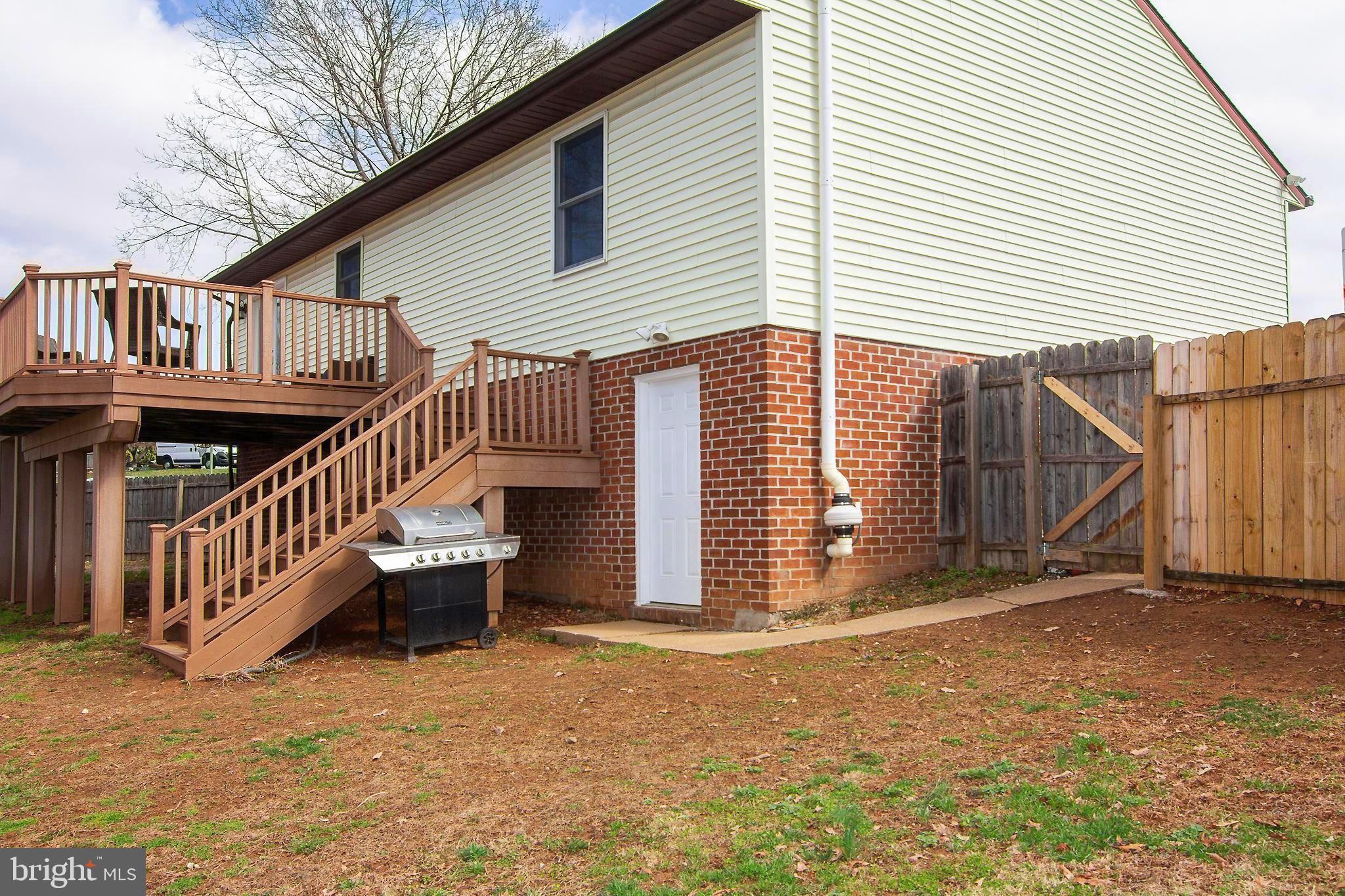 WALNUT RIDGE - Residential