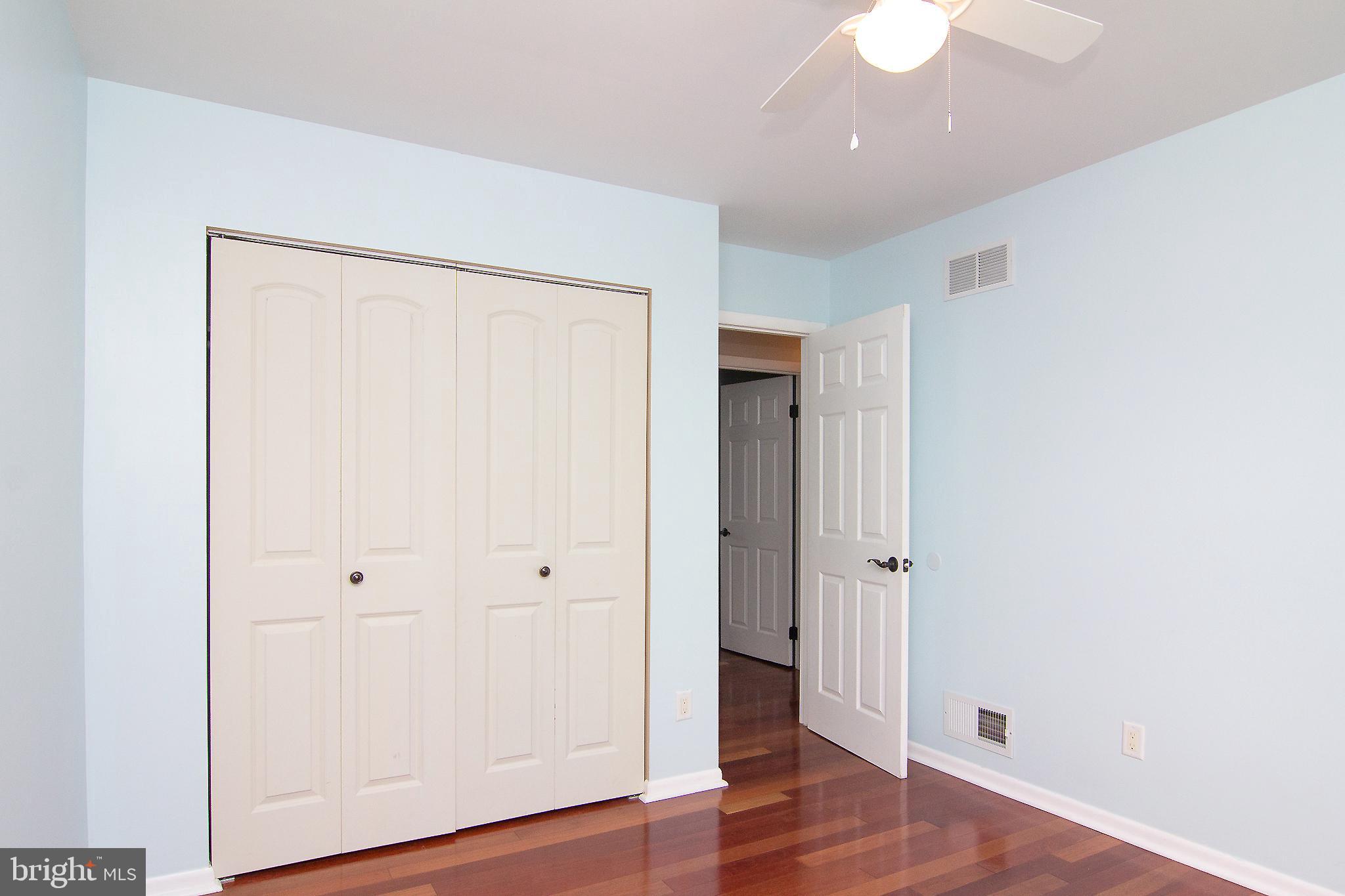 WALNUT RIDGE - Residential