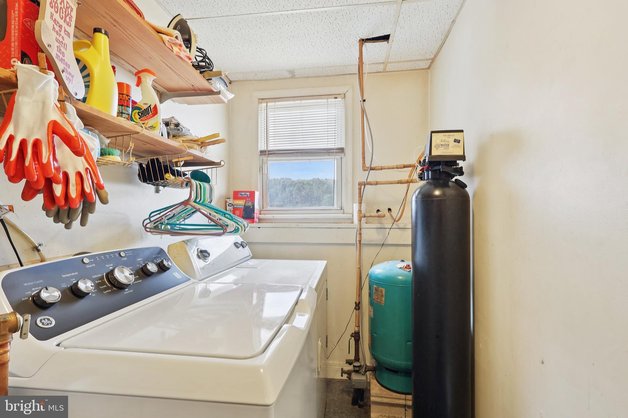 MILLVILLE - Residential