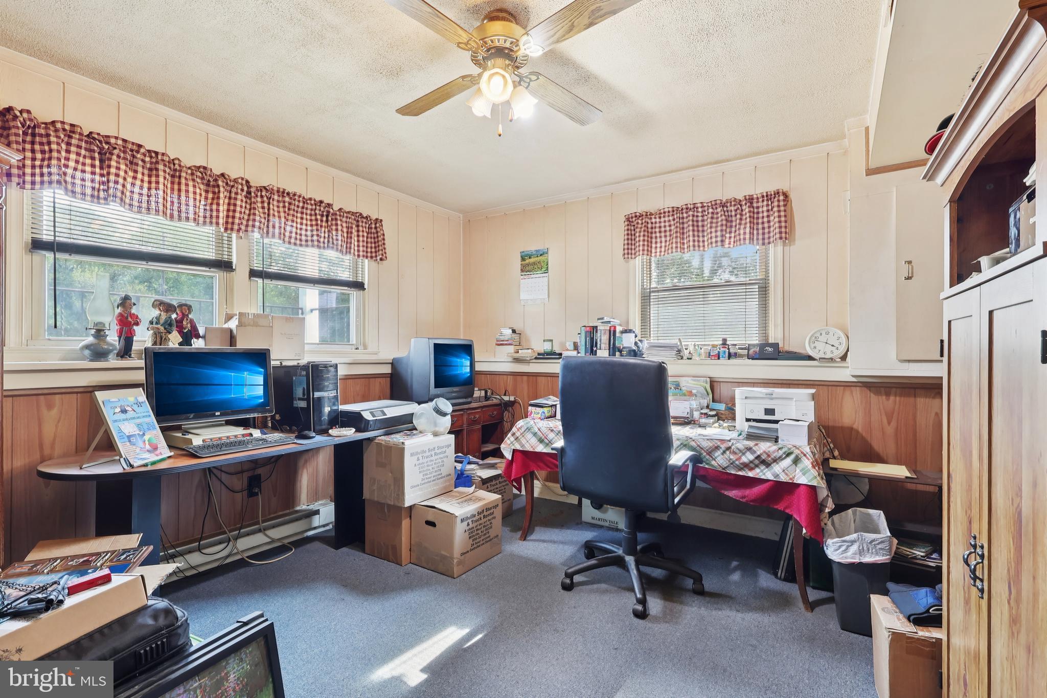 MILLVILLE - Residential