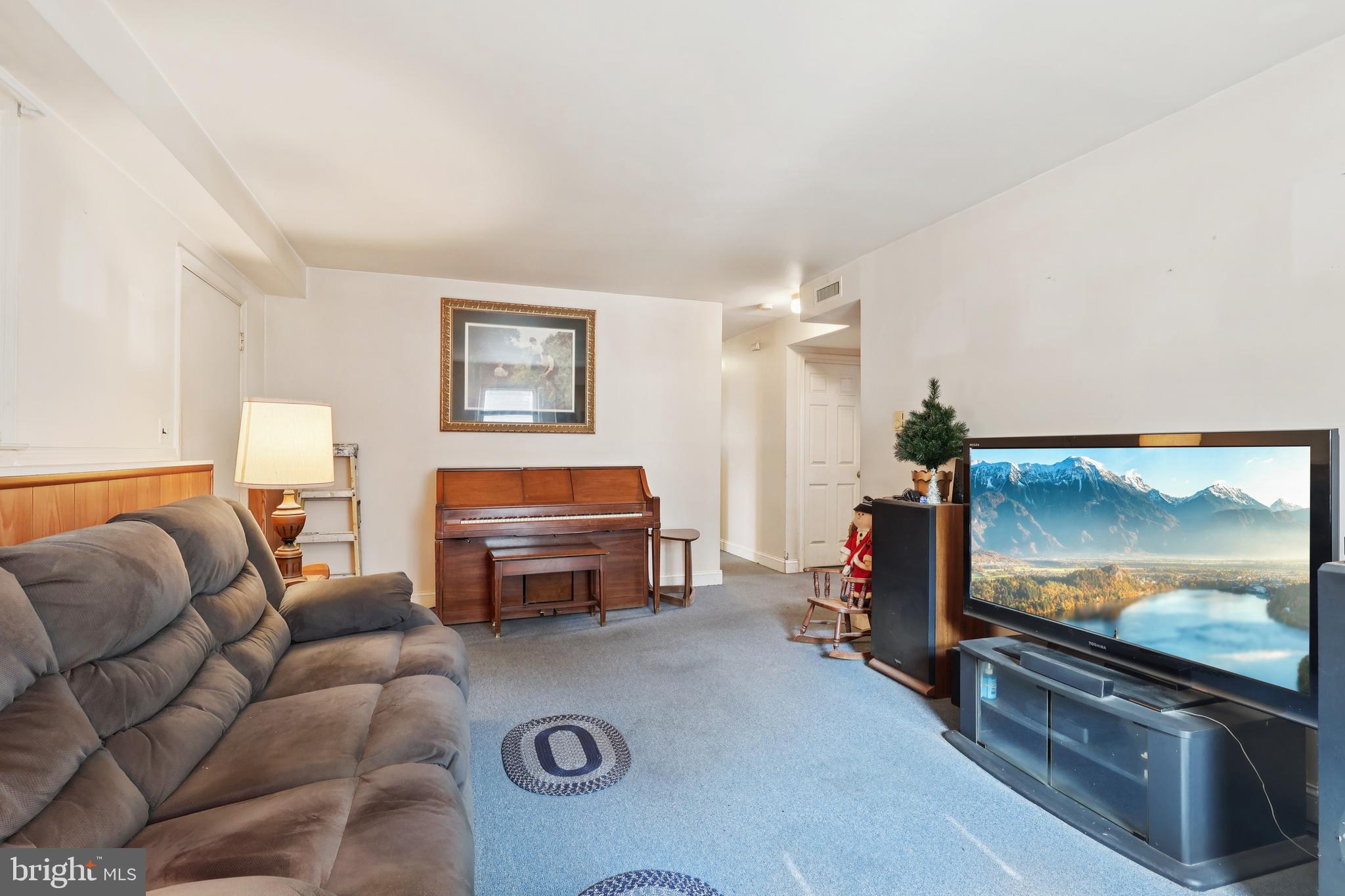 MILLVILLE - Residential