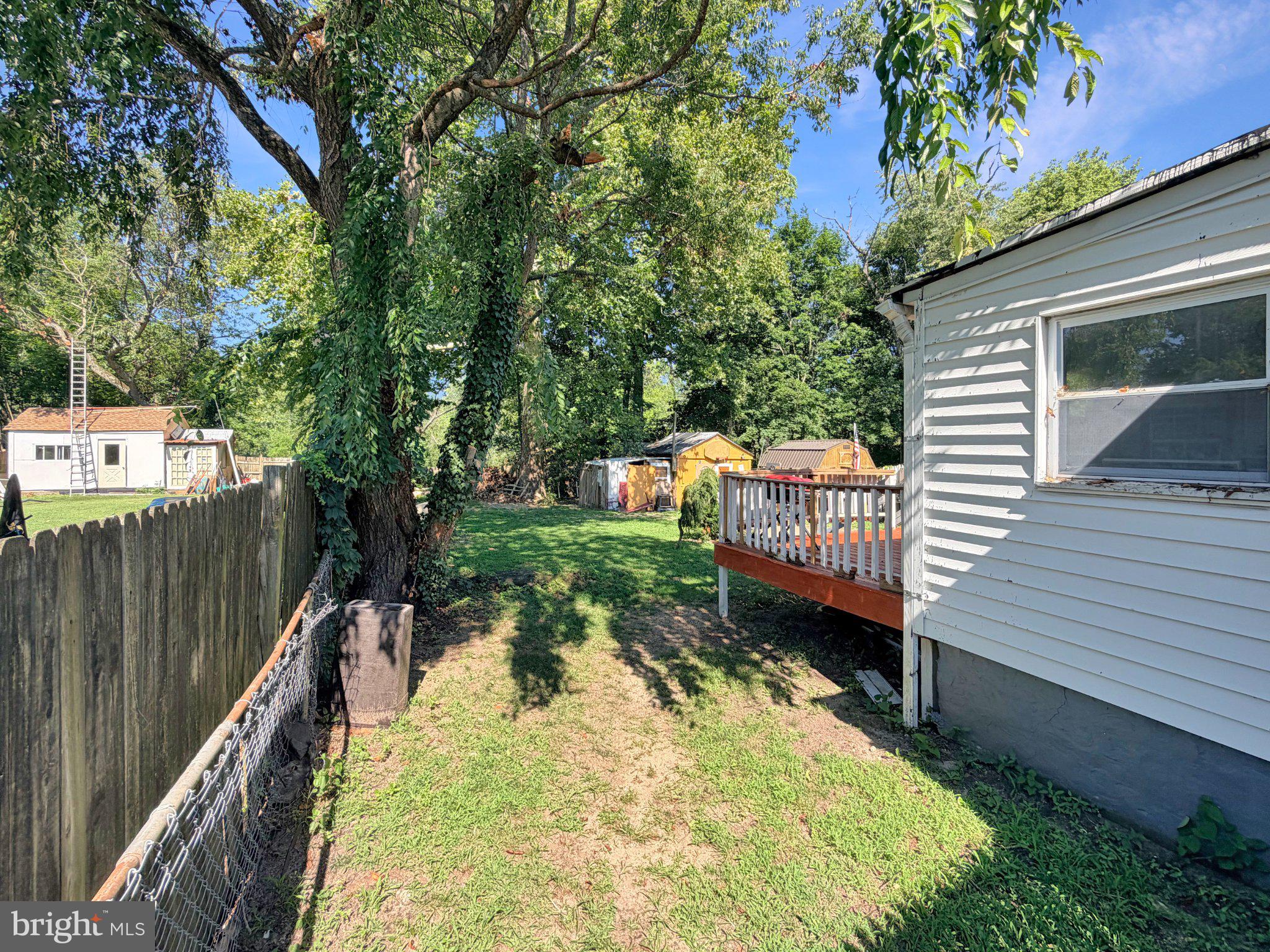 11 MULFORD AVENUE 13
