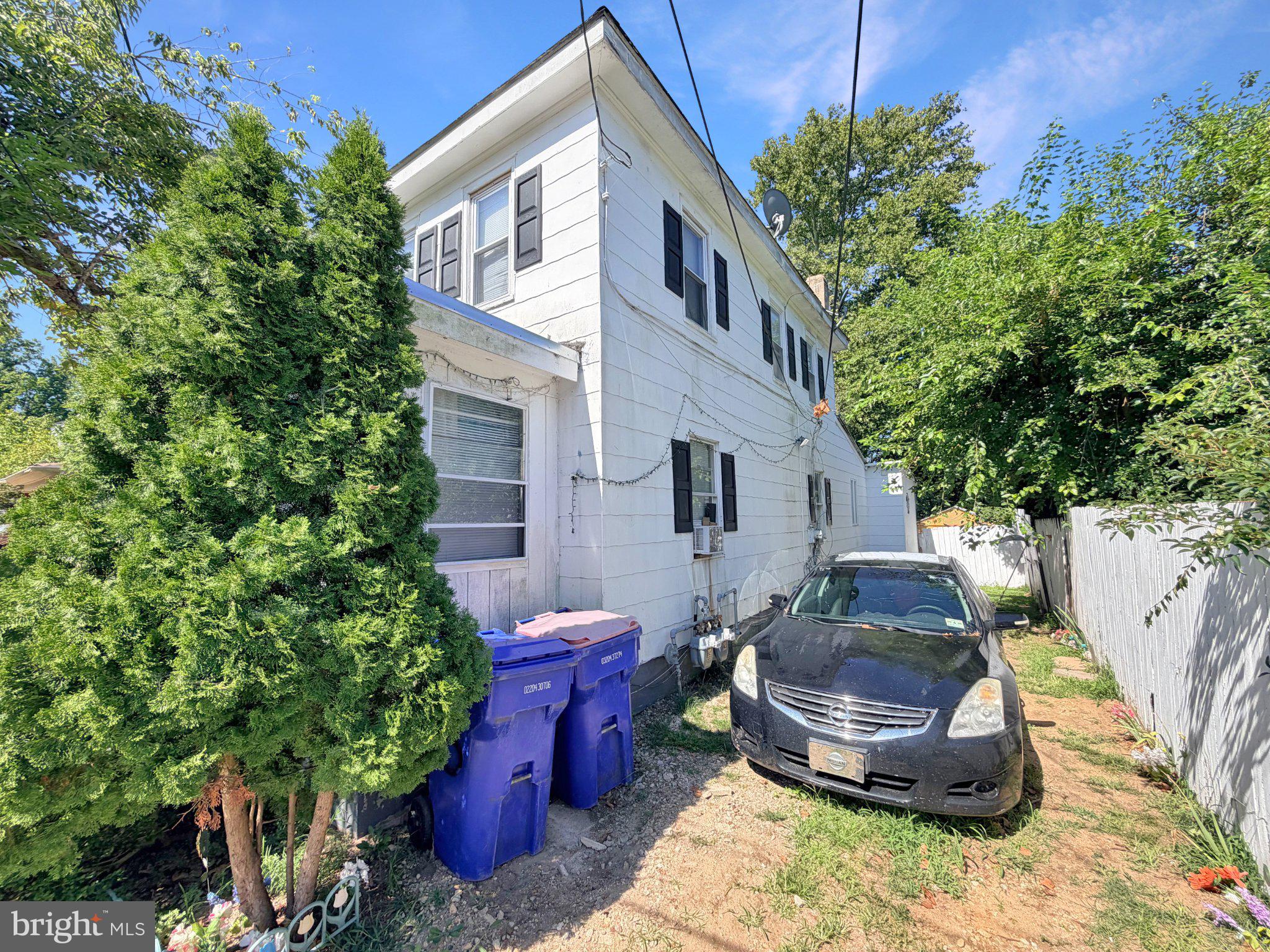 11 MULFORD AVENUE 13