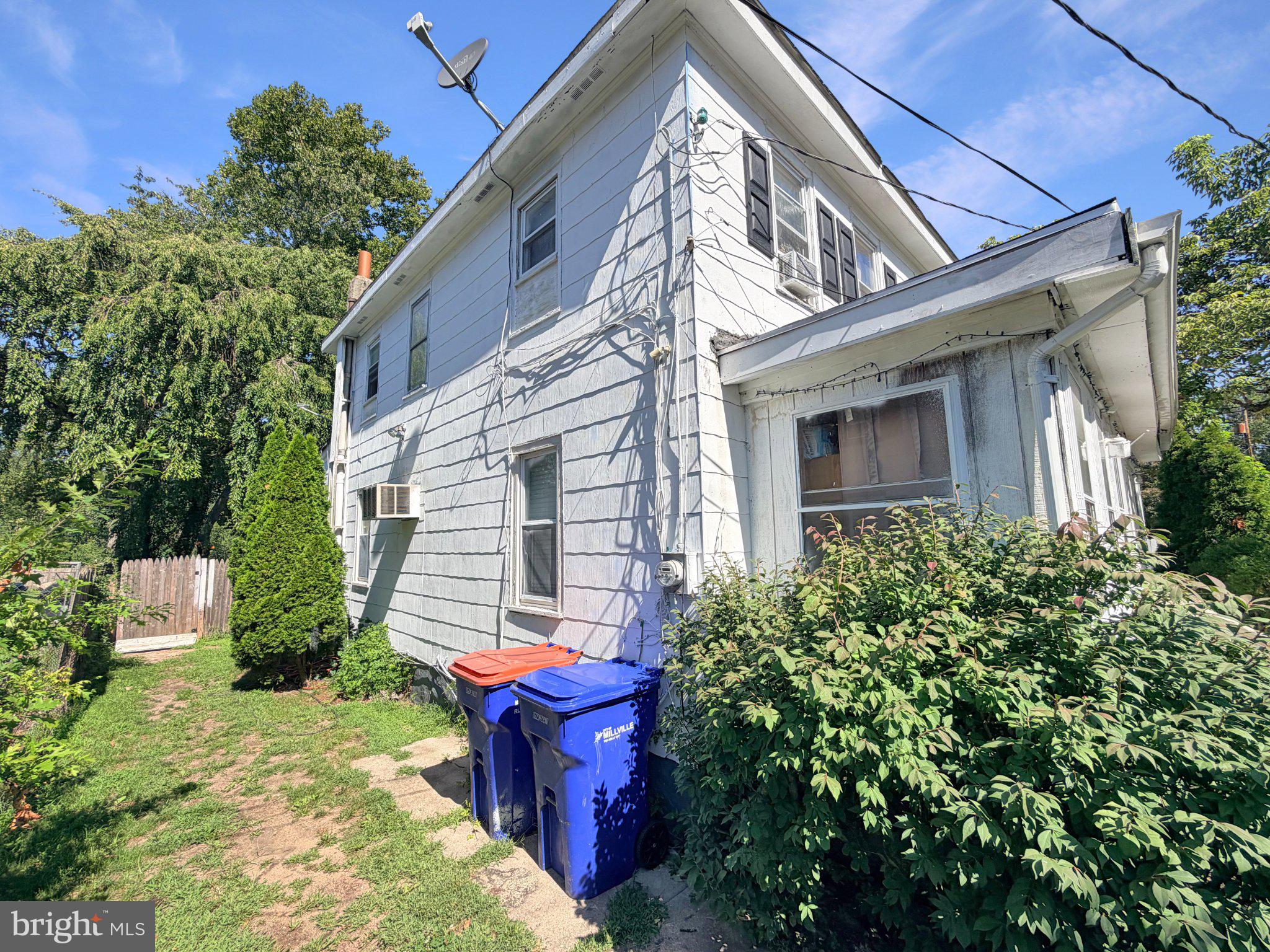 11 MULFORD AVENUE 13