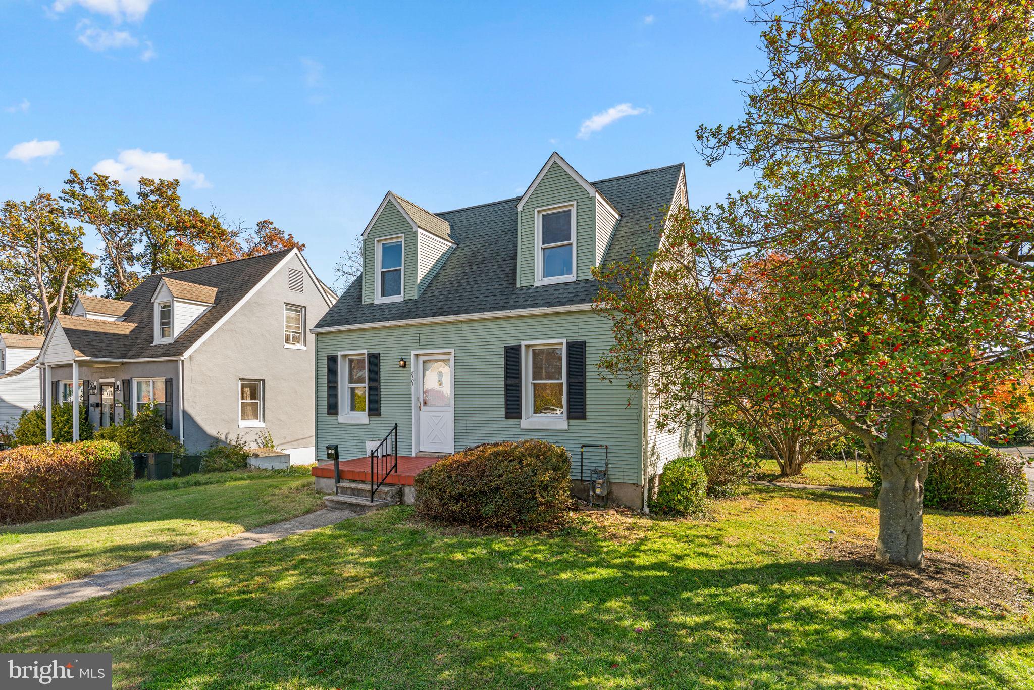 HILLENDALE PARK - Residential