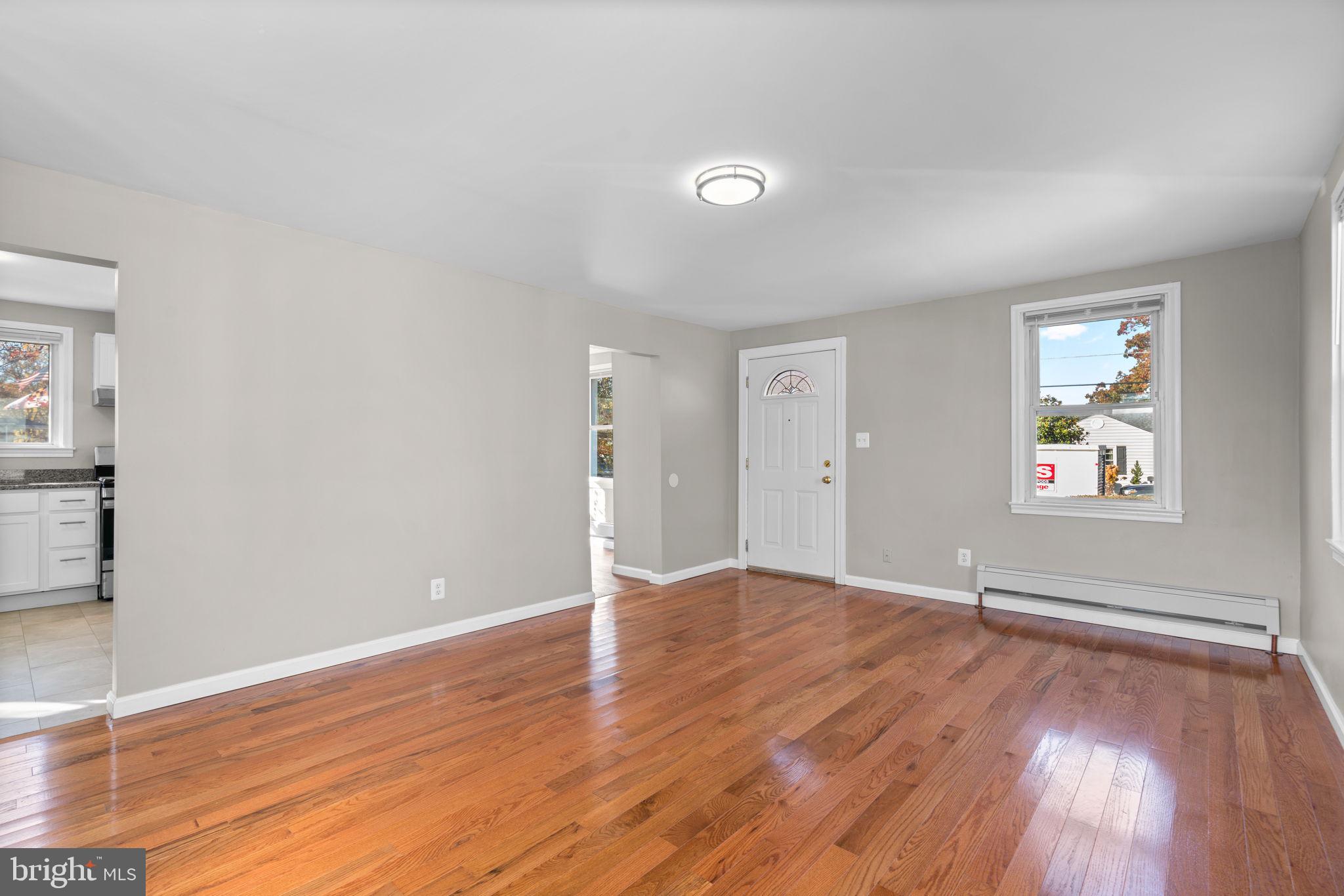 HILLENDALE PARK - Residential