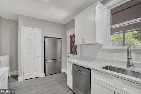 Tiny photo for 704 Madison Avenue, YORK, PA 17404 (MLS # PAYK2102828)