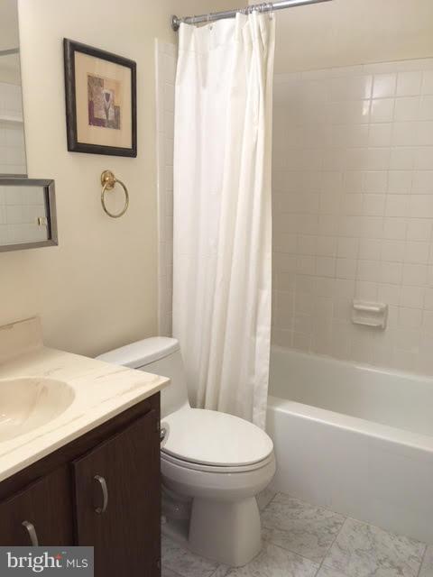 GERMANTOWN PARK - Residential Lease