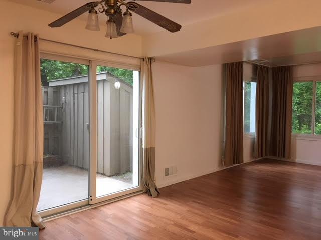 GERMANTOWN PARK - Residential Lease