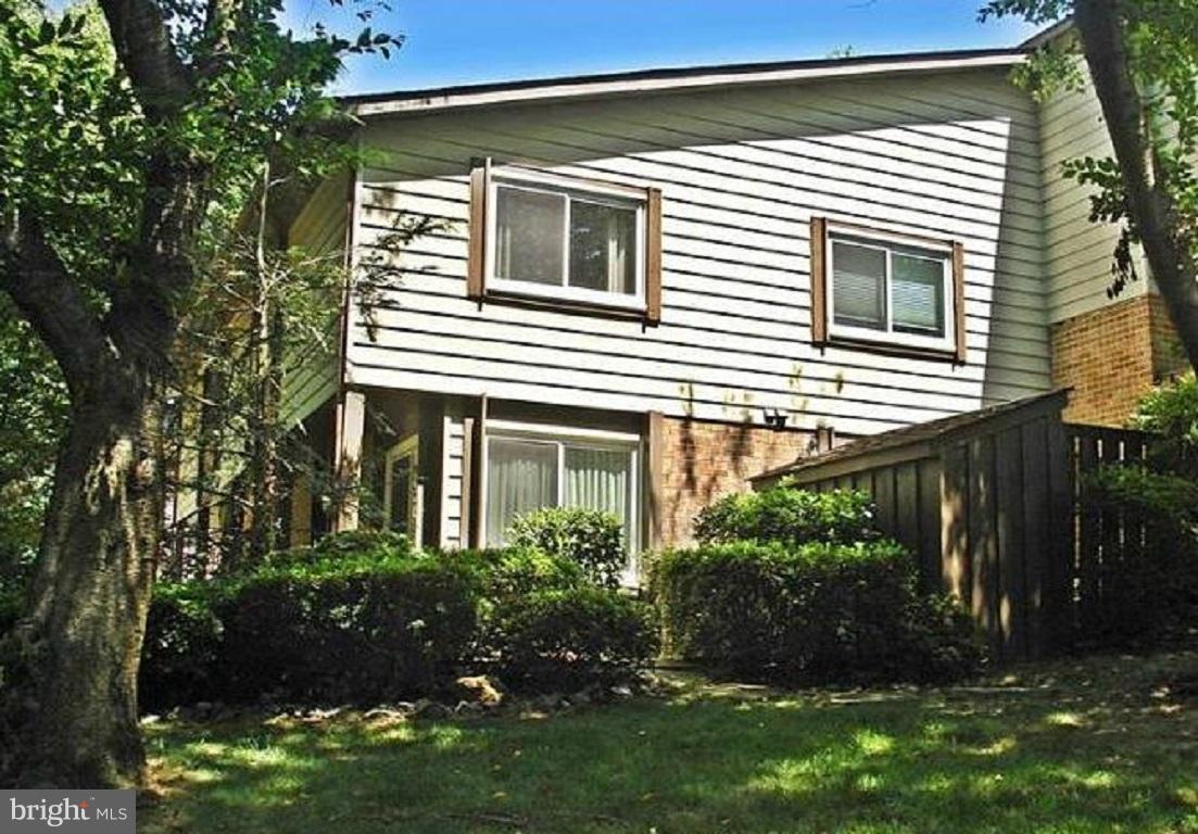 GERMANTOWN PARK - Residential Lease