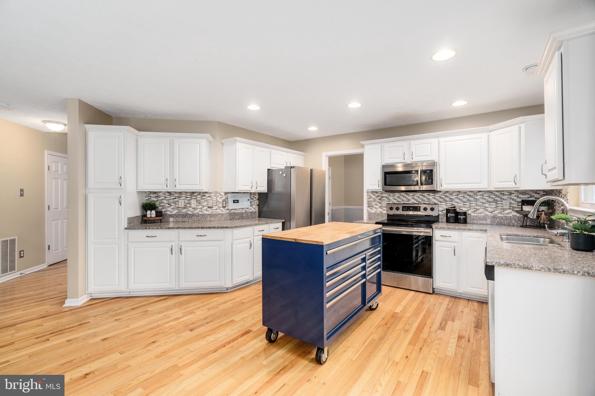 PATRIOTS GLEN - Residential