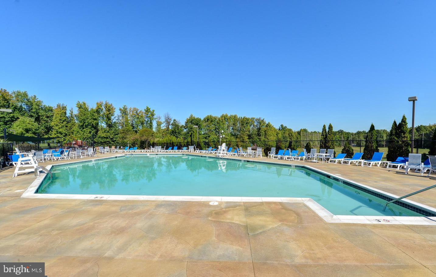 PATRIOTS GLEN - Residential